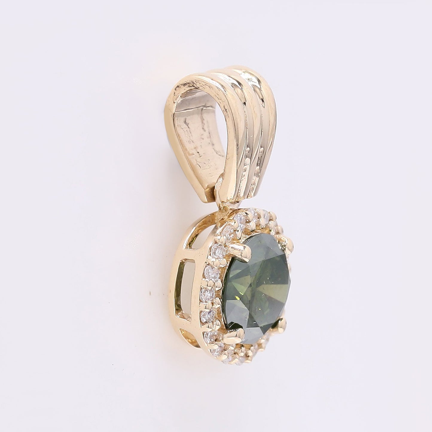 0.63 Ct Round Green Diamond 14K Gold Pendant
