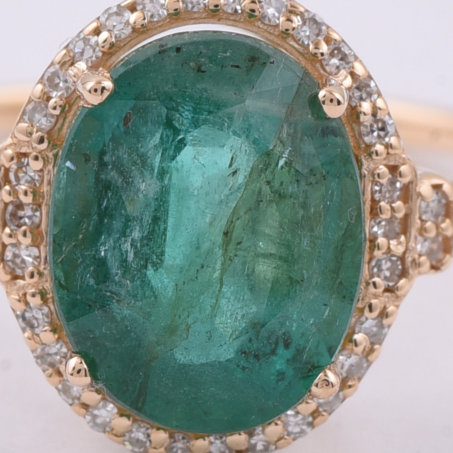 2.87 Ct Oval Natural Emerald 14K Gold Ring
