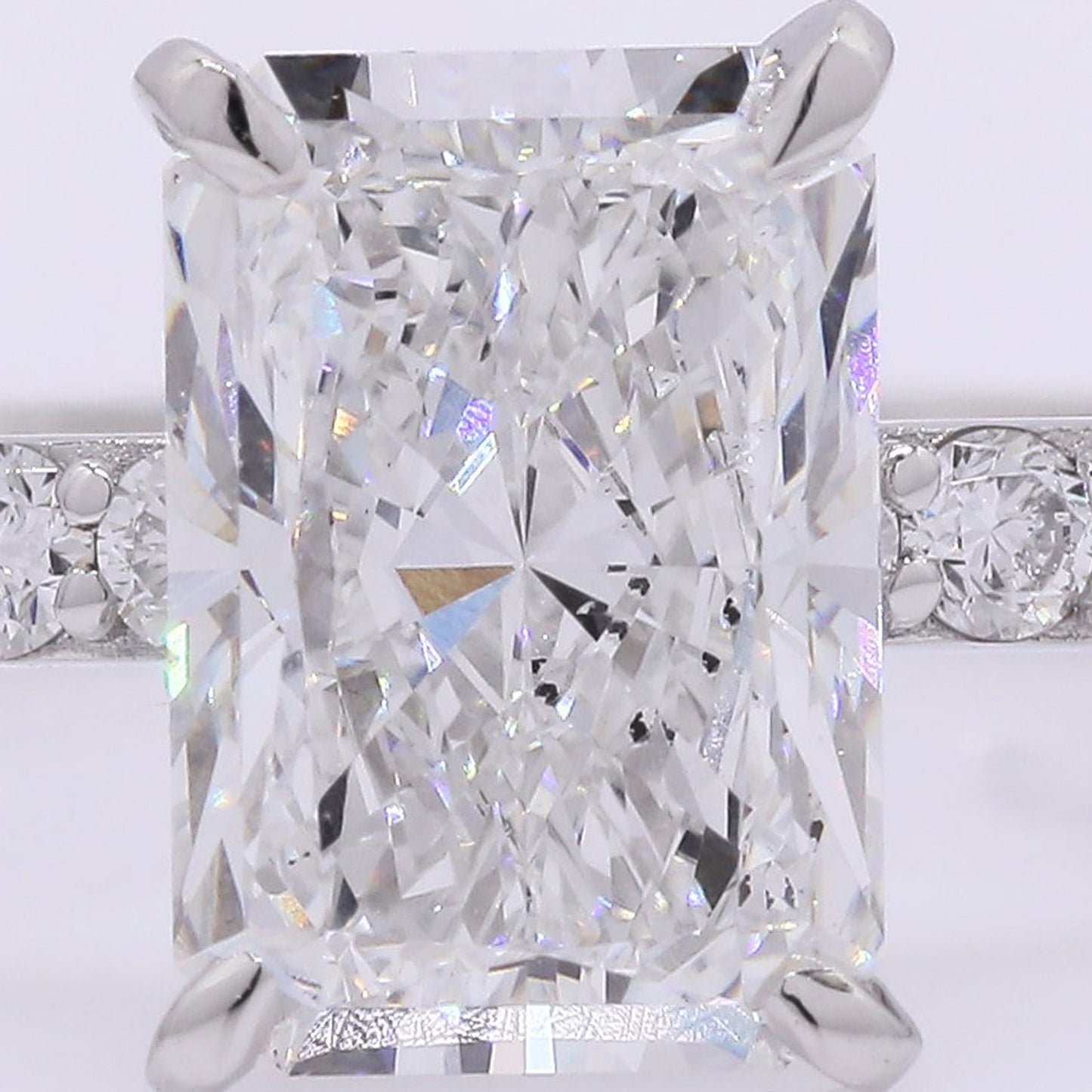 2.41 Carats Lab Grown Diamond 950 Platinum Ring