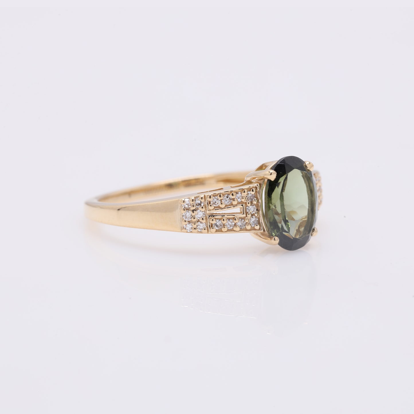 1.23 Ct Oval Mixed Cut Natural Green Tourmaline 14K Gold Ring
