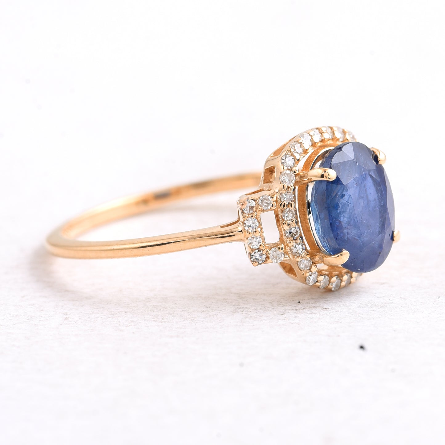 2.00 Ct Oval Mixed Cut Natural Sapphire 14K Gold Ring