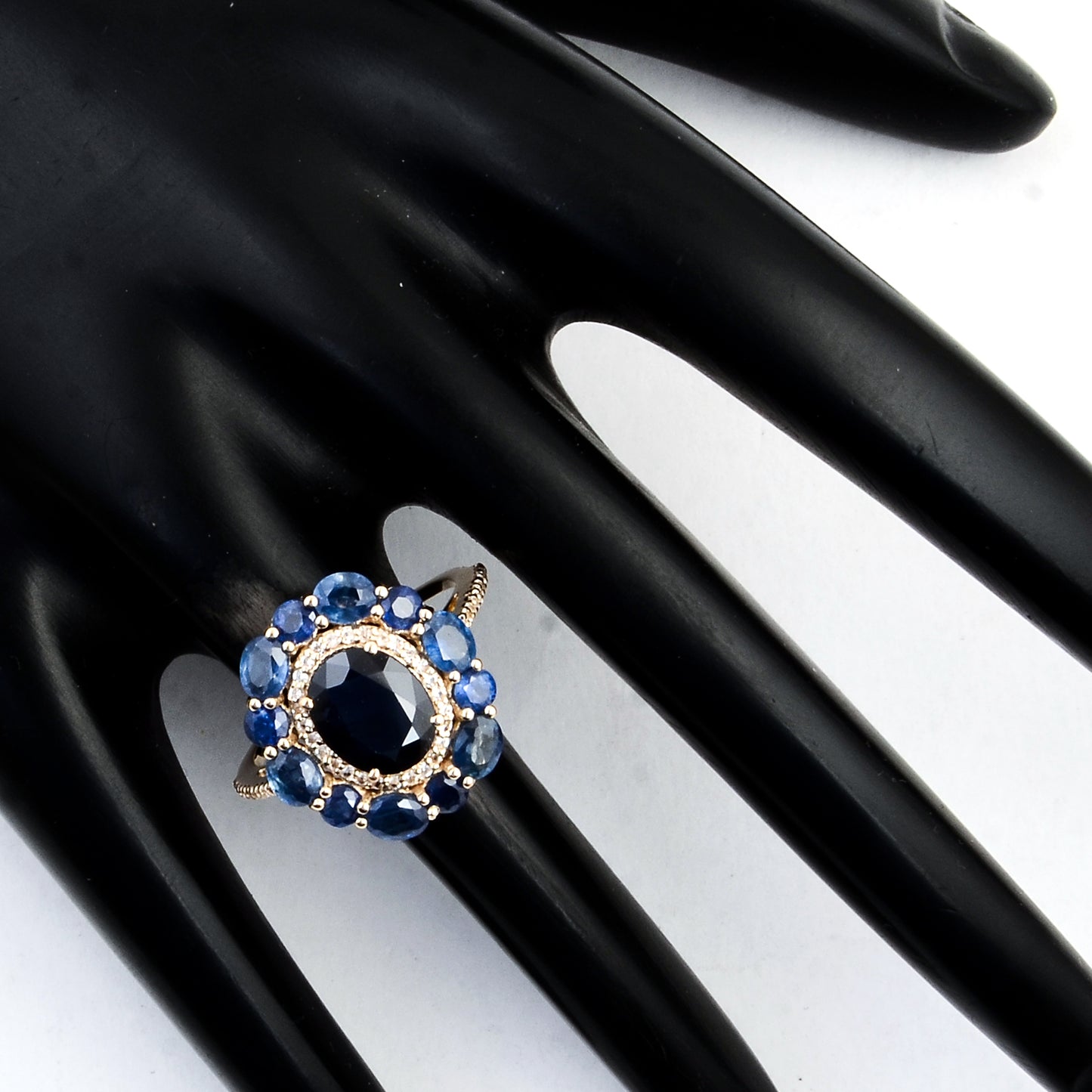 5.18 Ct Oval Sapphire 14K Gold Ring