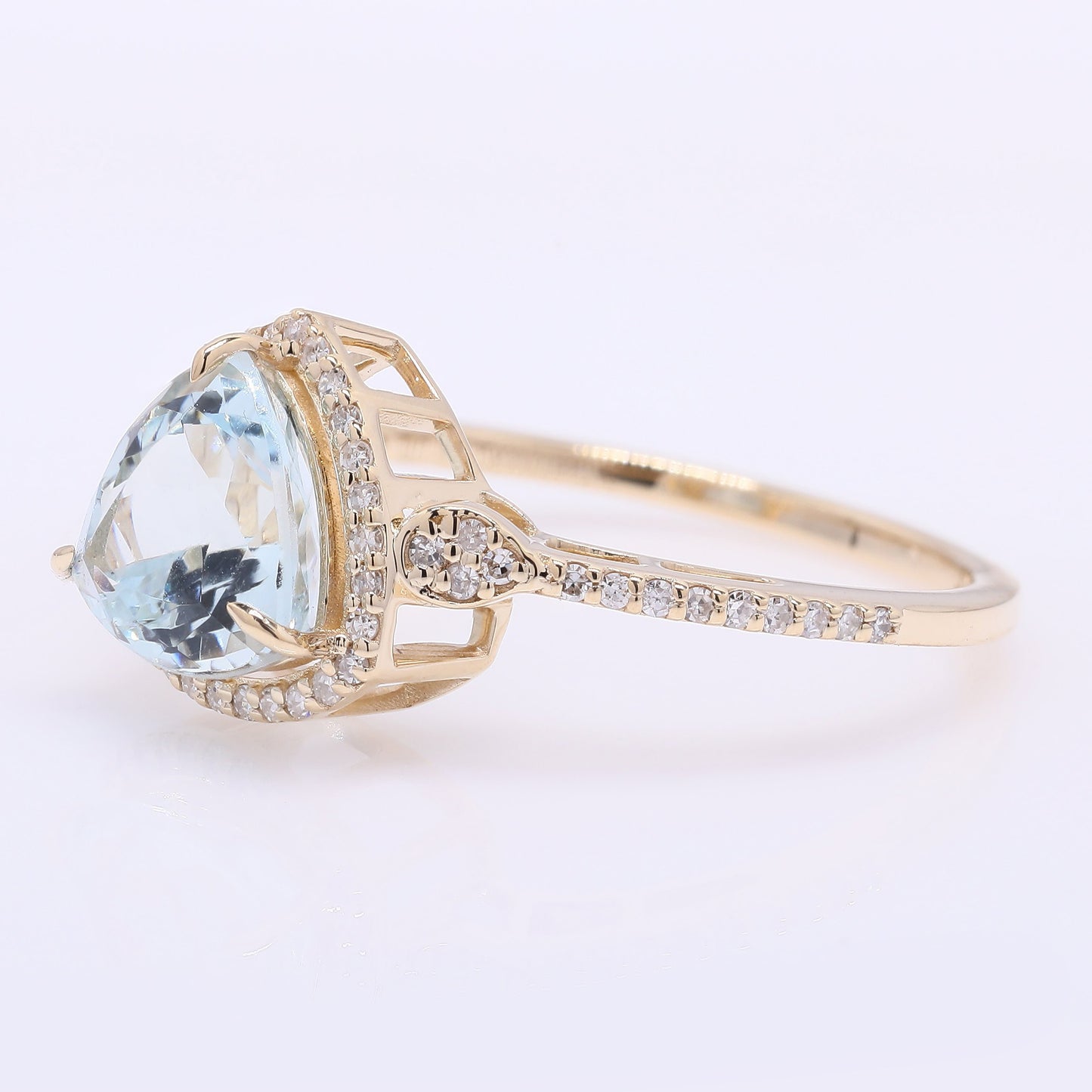 1.90 Ct Triangle Mixed Cut Natural Aquamarine 14K Gold Ring