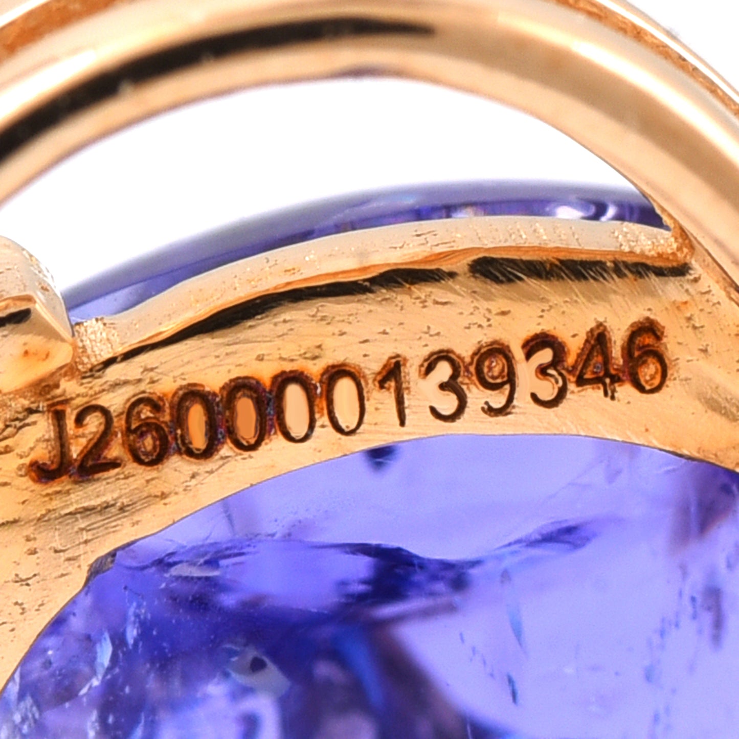 2.72 Ct Oval Cabochon Cut Natural Tanzanite 14K Gold Pendant