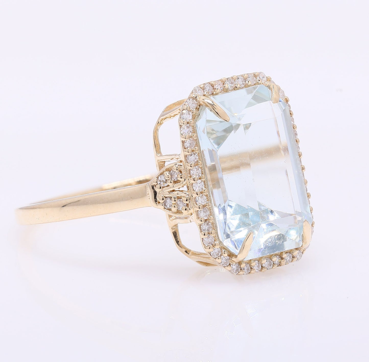 4.09 Ct Octagon Step Cut Natural Aquamarine 14K Gold Ring