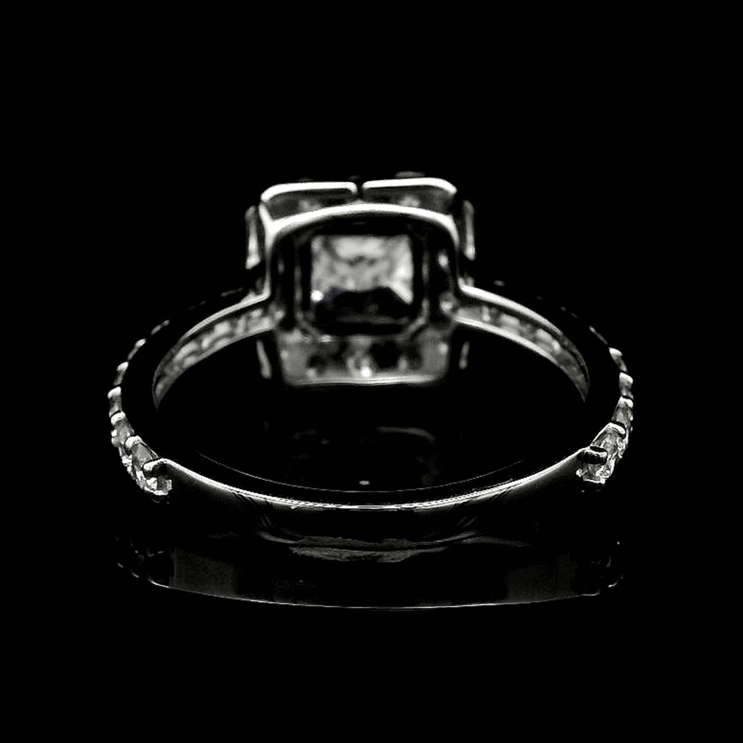 2.73 Carats Lab Grown Diamond 14K Gold Ring