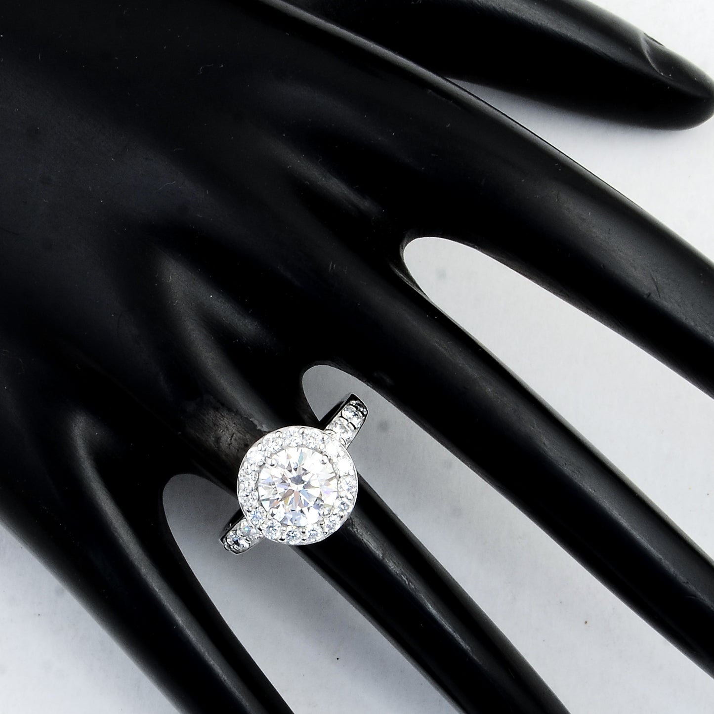 2.24 Carats Lab Grown Diamond 14K Gold Ring