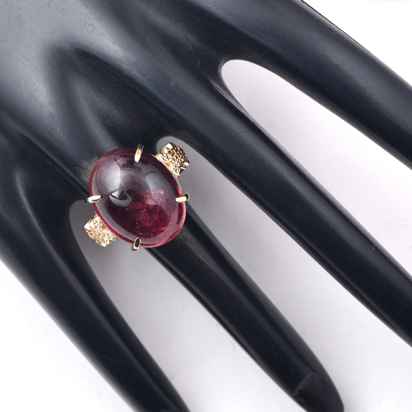 16.77 Ct Oval Cabochon Cut Natural Pink Tourmaline 14K Gold Ring