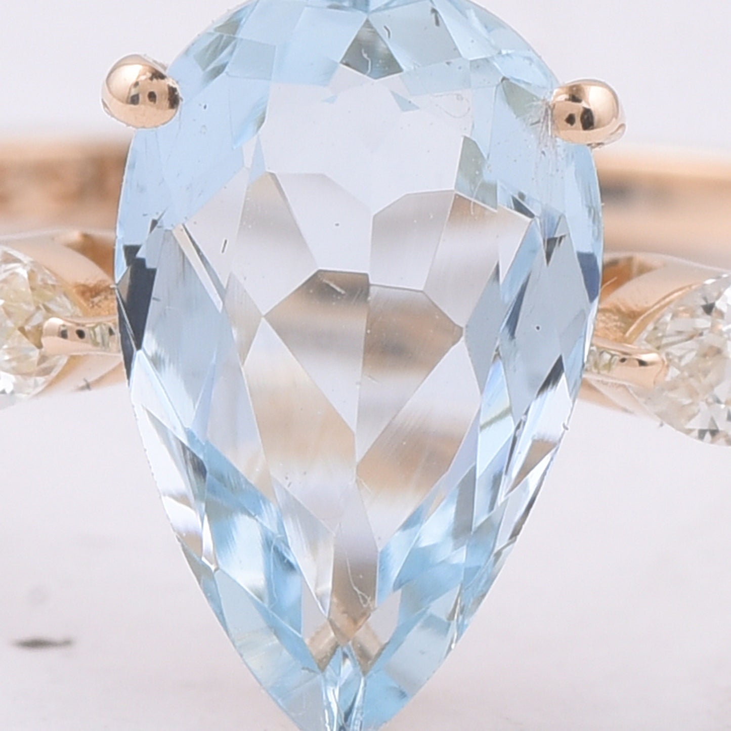 1.58 Ct Pear Natural Aquamarine 14K Gold Ring