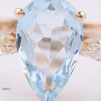 1.58 Ct Pear Natural Aquamarine 14K Gold Ring
