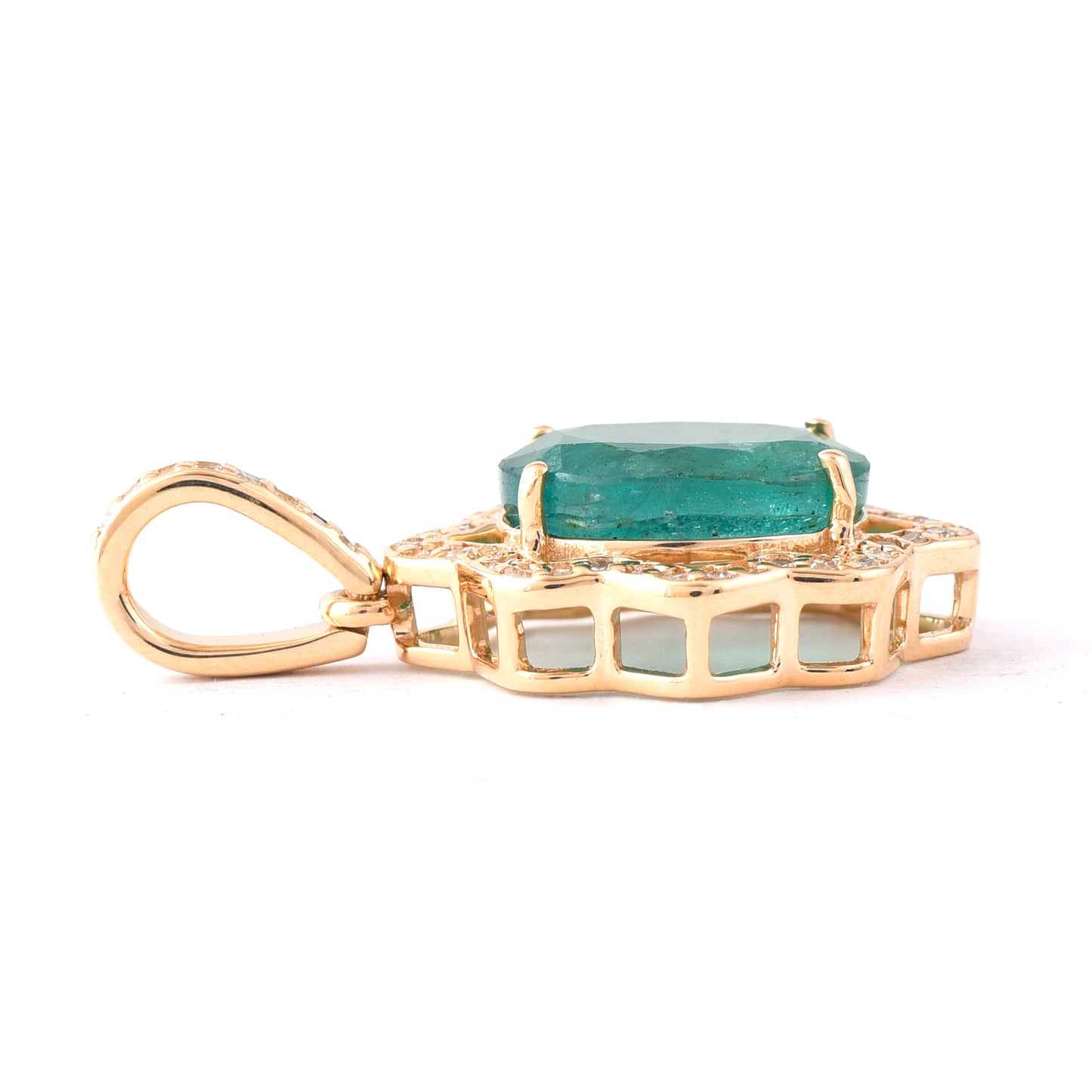 2.46 Ct Oval Mixed Cut Natural Emerald 14K Gold Pendant