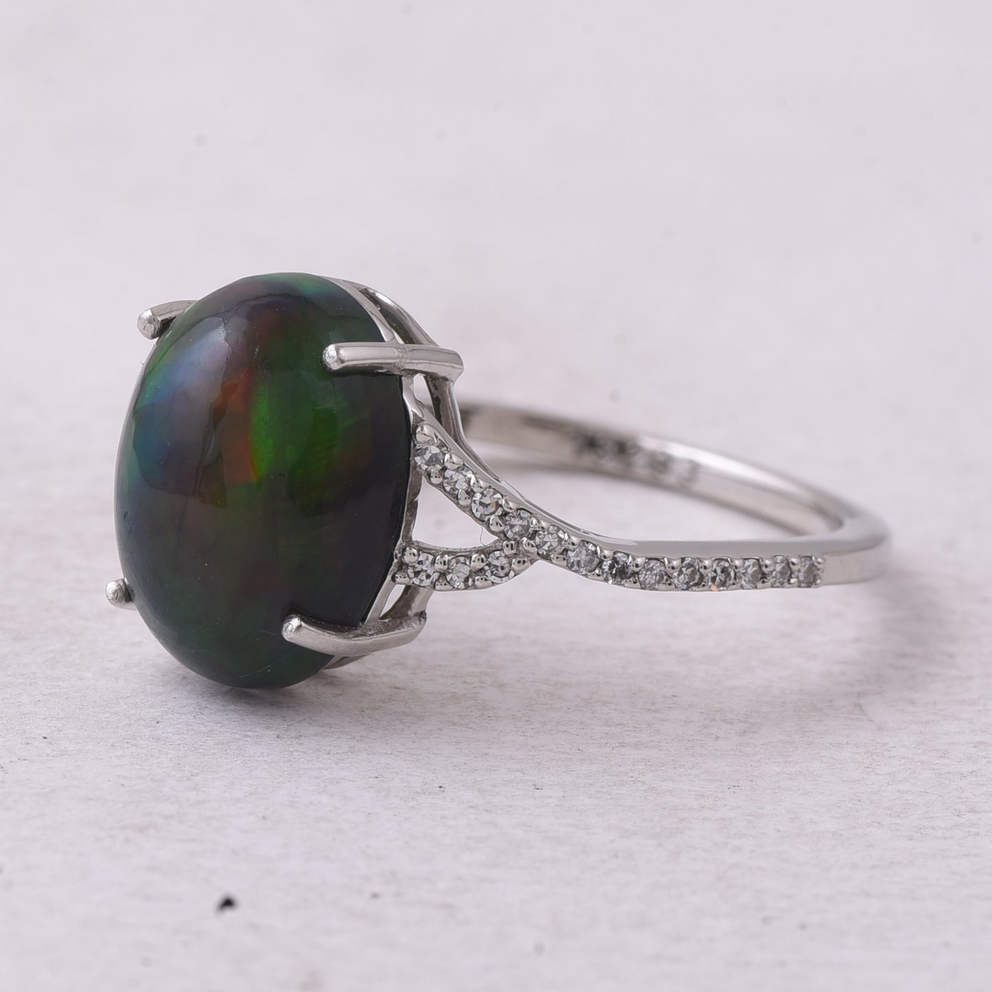 2.77 Ct Oval Cabochon Cut Natural Black Opal 950 Platinum Ring