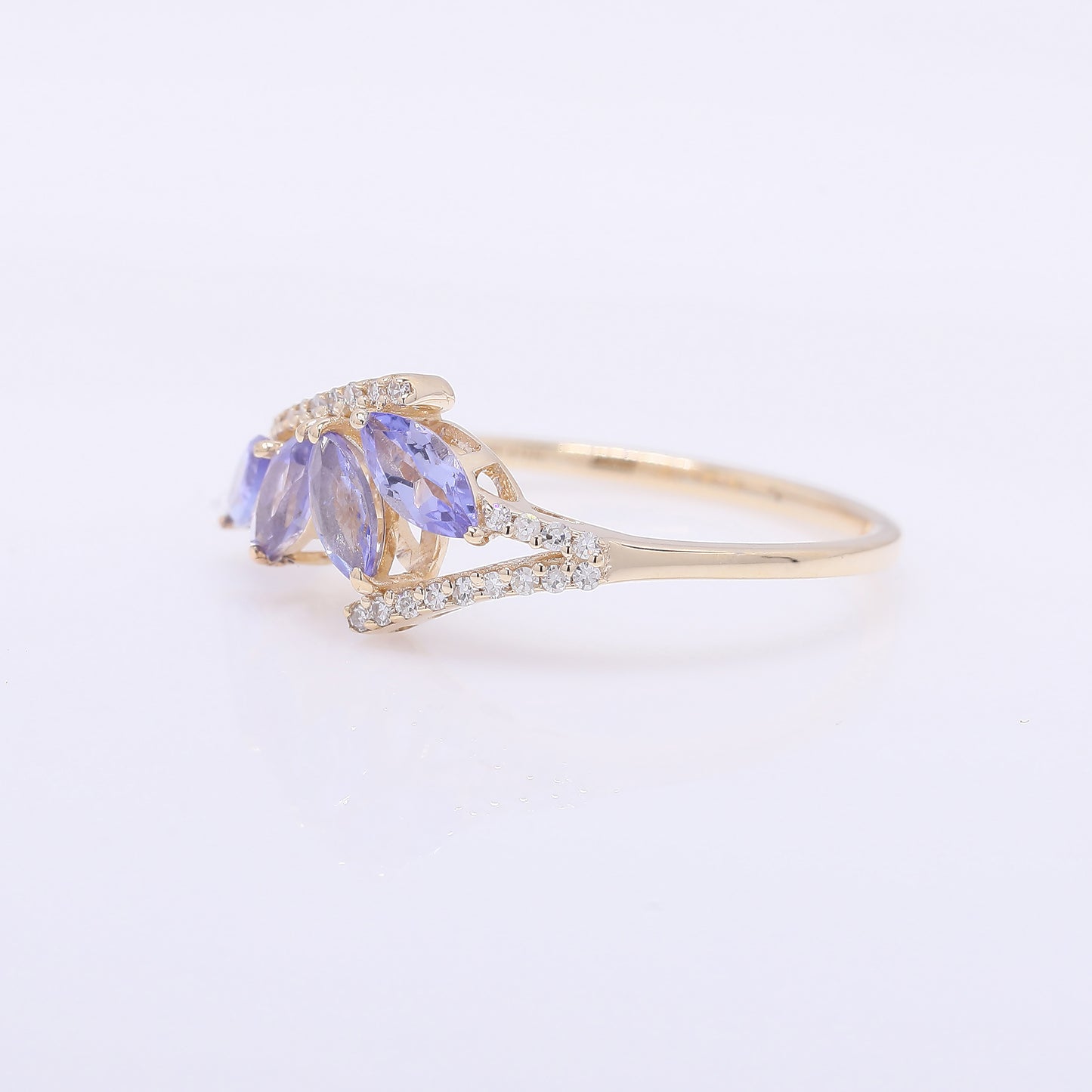 0.71 Ct Marquise Mixed Cut Natural Tanzanite 14K Gold Ring