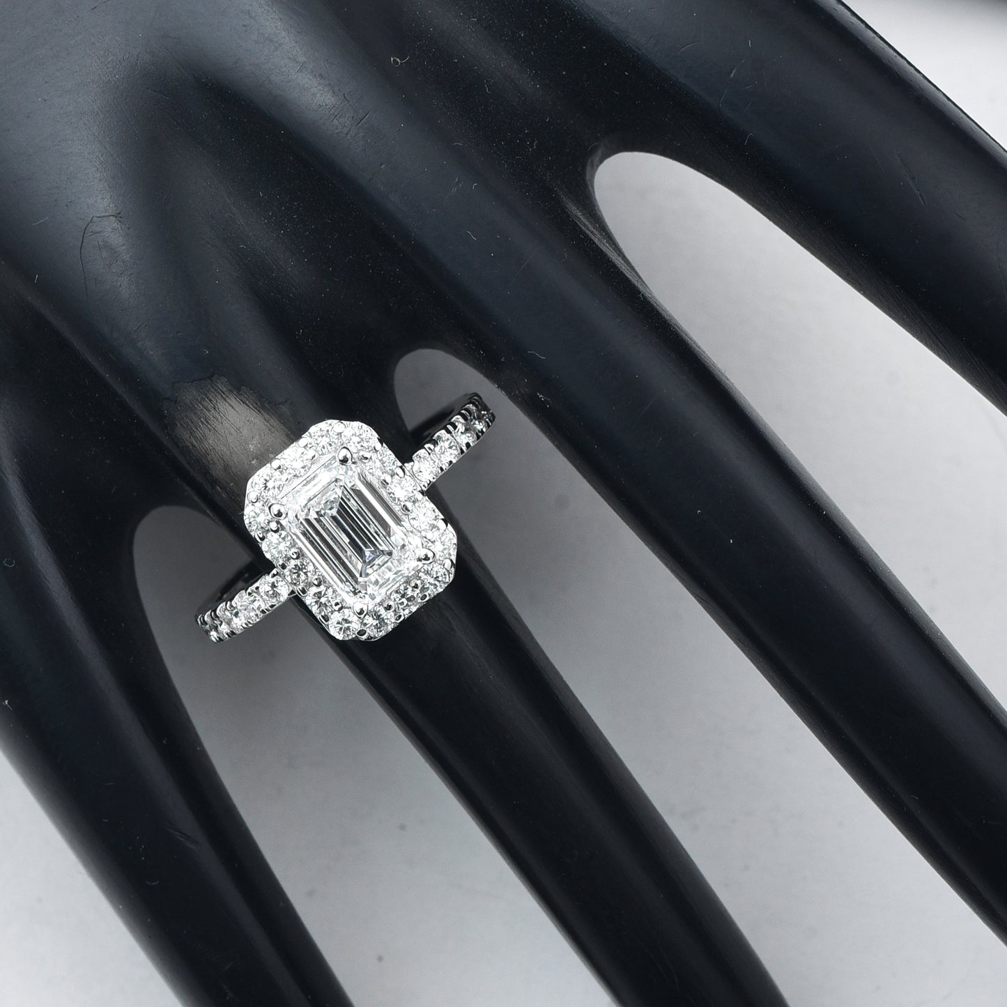 2.13 Carats Lab Grown Diamond 14K Gold Ring
