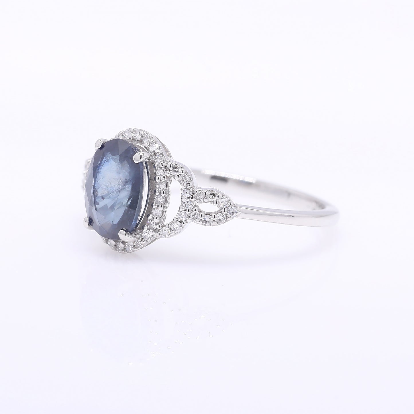1.72 Ct Oval Mixed Cut Natural Sapphire 950 Platinum Ring