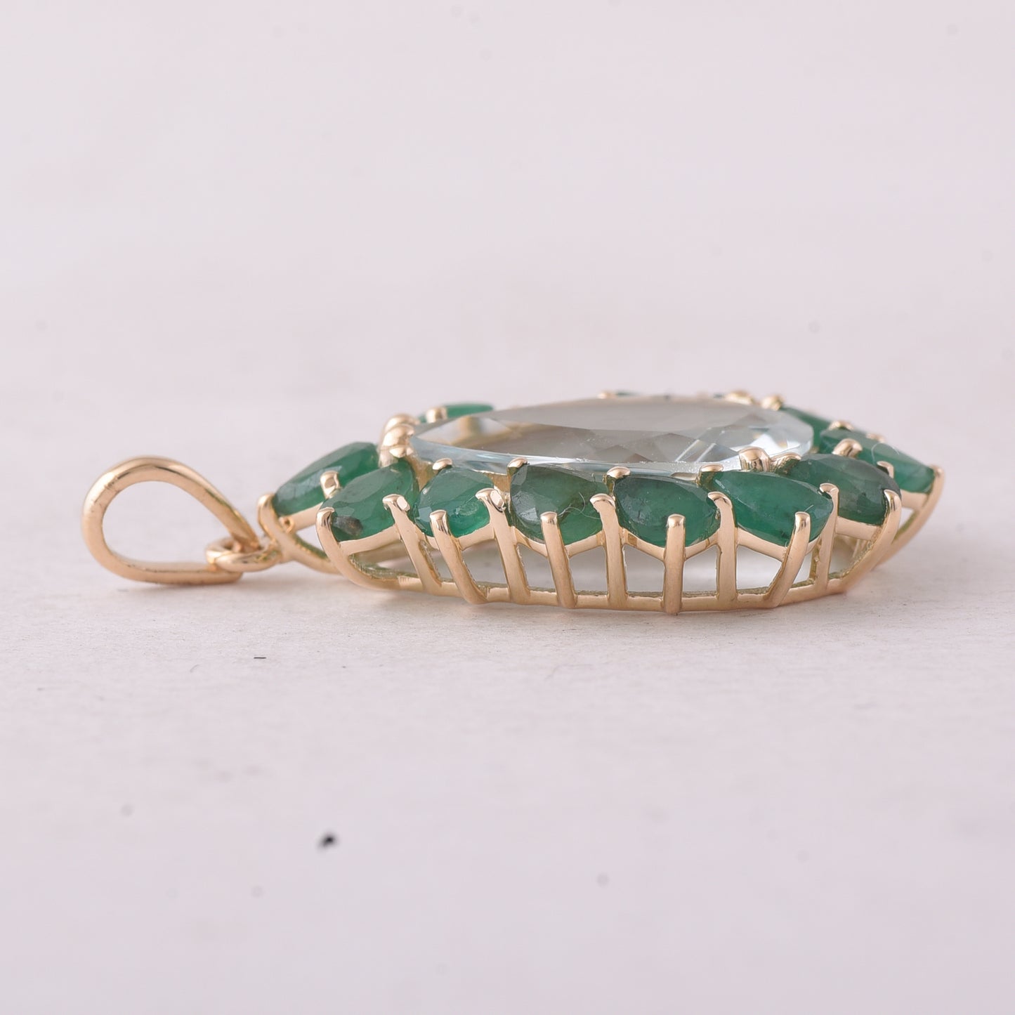 4.52 Ct Pear Aquamarine 9K Gold Pendant