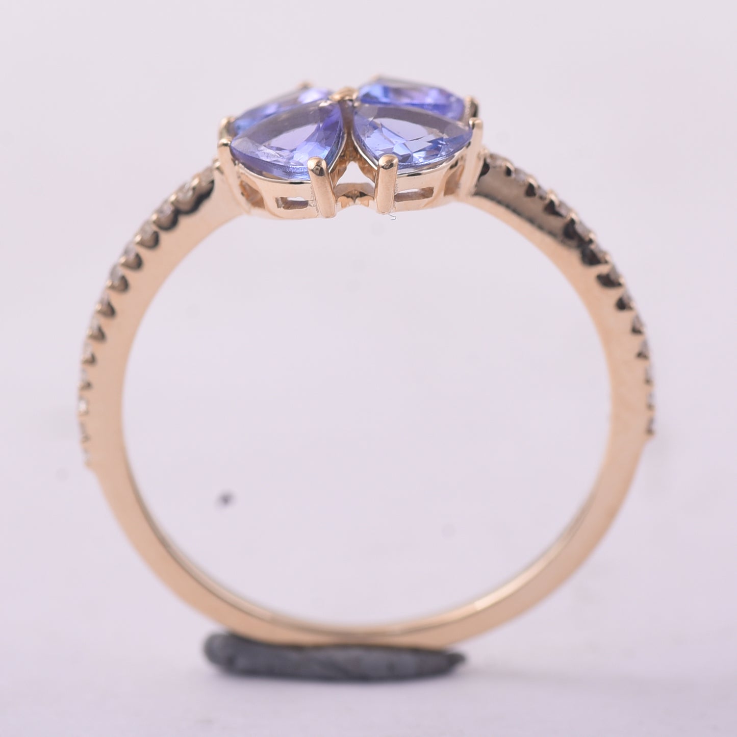 1.03 Ct Trillion Tanzanite 9K Gold Ring
