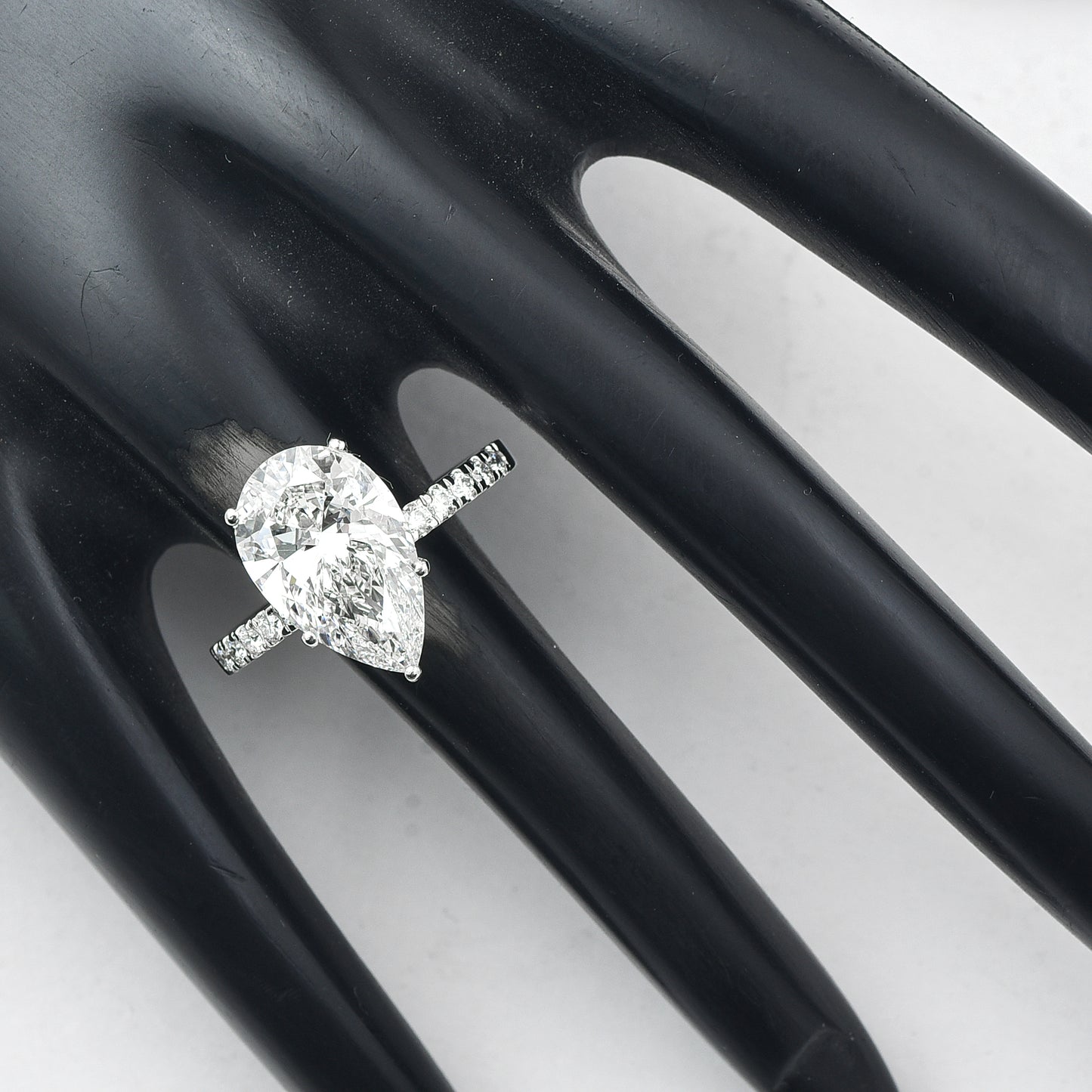 4.77 Carats Lab Grown Diamond 950 Platinum Ring