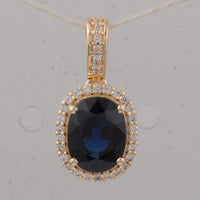 1.68 Ct Oval Emerald 9K Gold Pendant