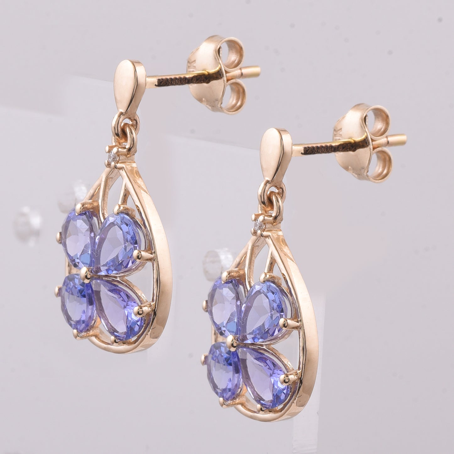 2.27 Ct Pear Natural Tanzanite 14K Gold Earrings