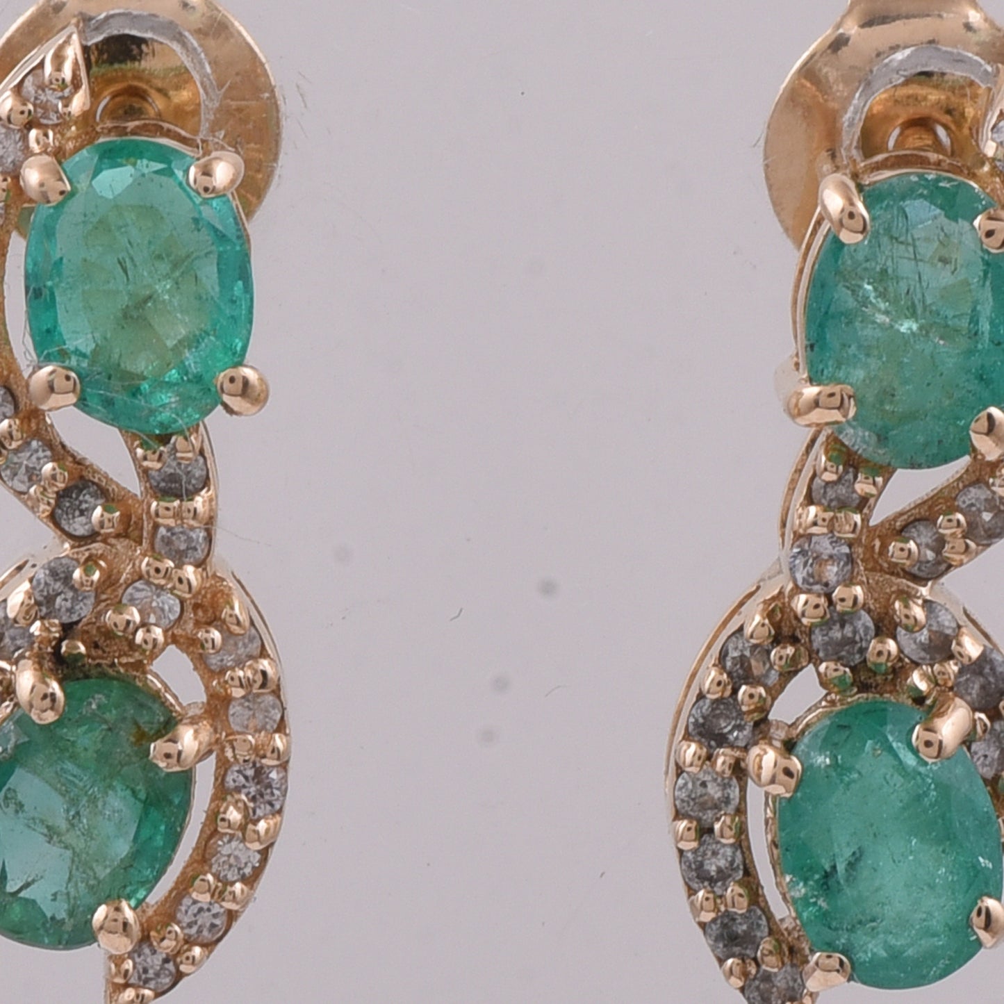 1.07 Ct Oval Natural Emerald 14K Gold Earrings