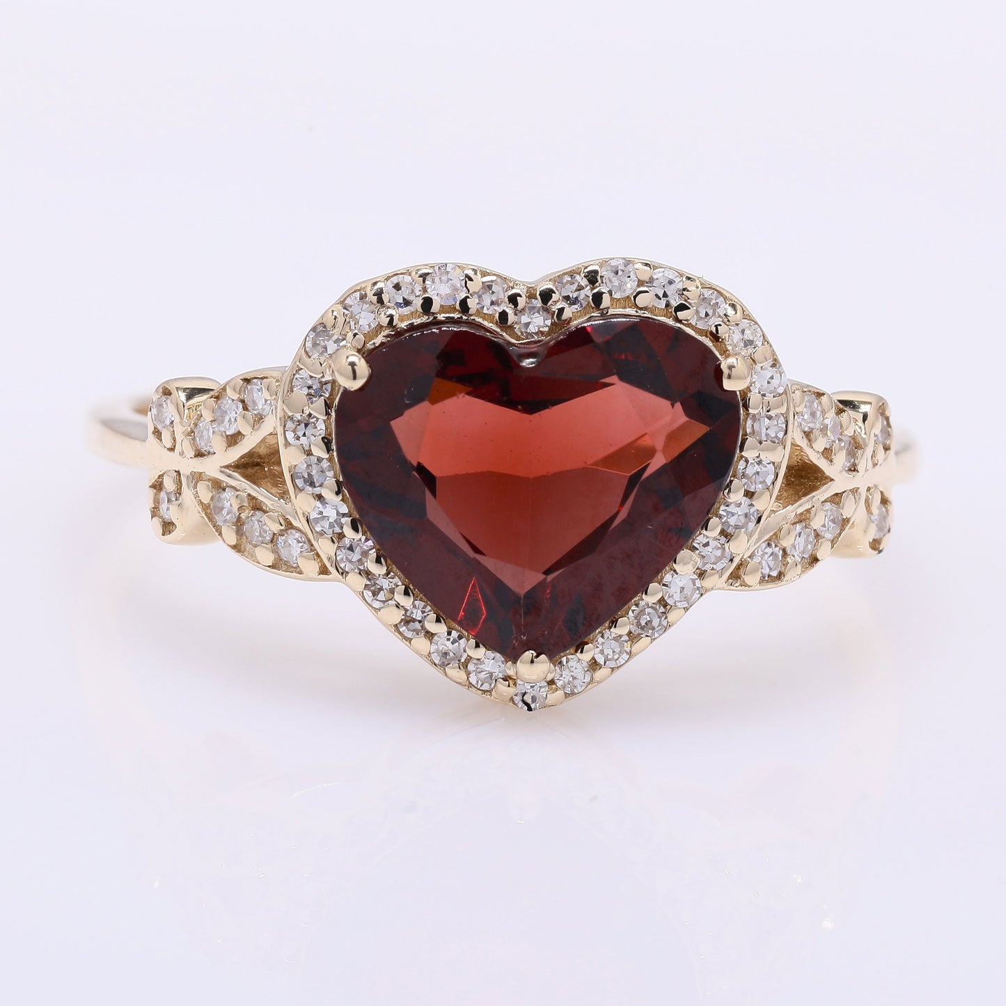 2.13 Ct Heart Mixed Cut Natural Garnet 14K Gold Ring