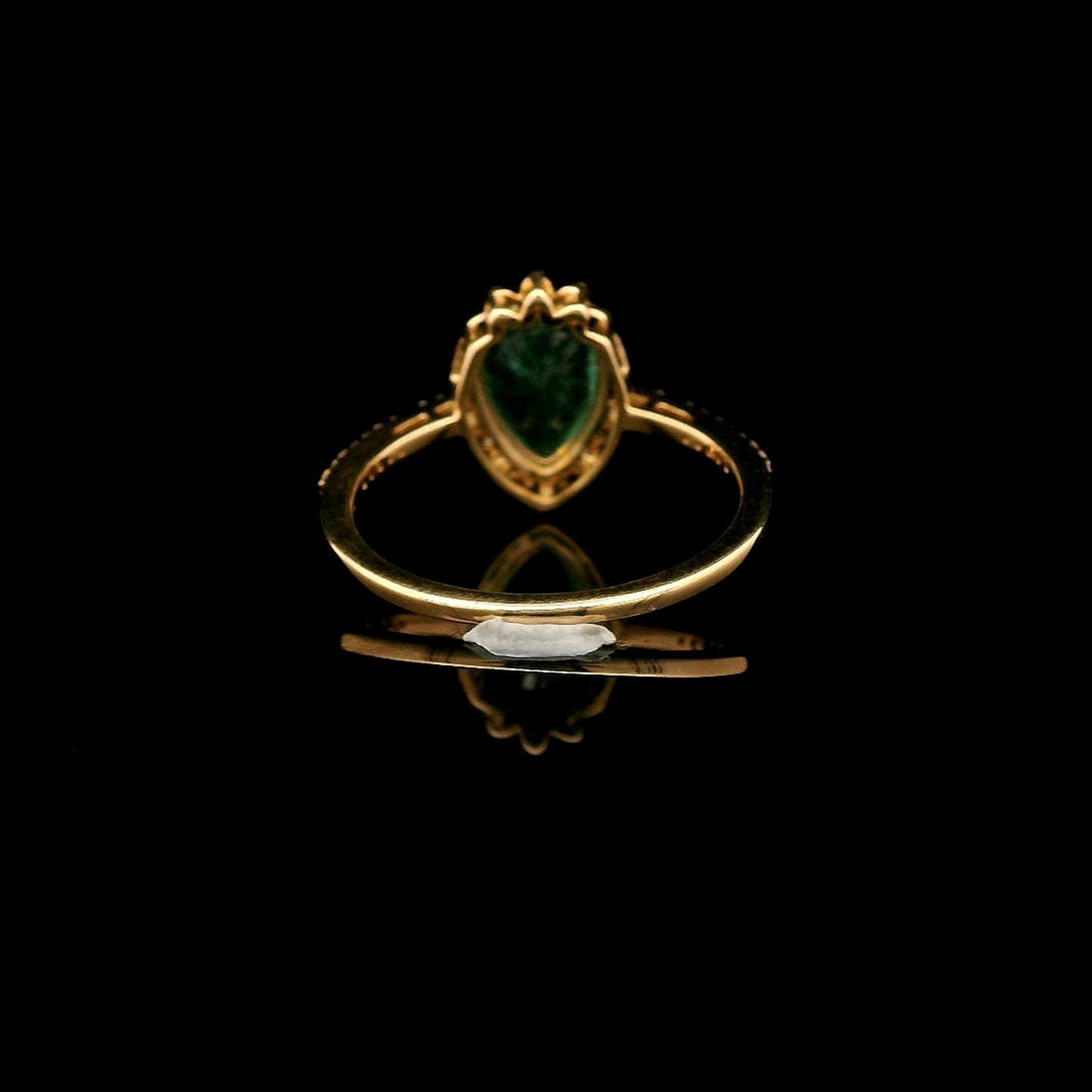 1.47 Ct Pear Mixed Cut Natural Emerald 14K Gold Ring