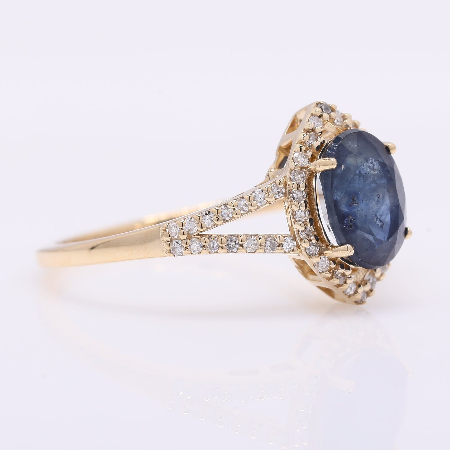 1.95 Ct Oval Mixed Cut Natural Sapphire 14K Gold Ring