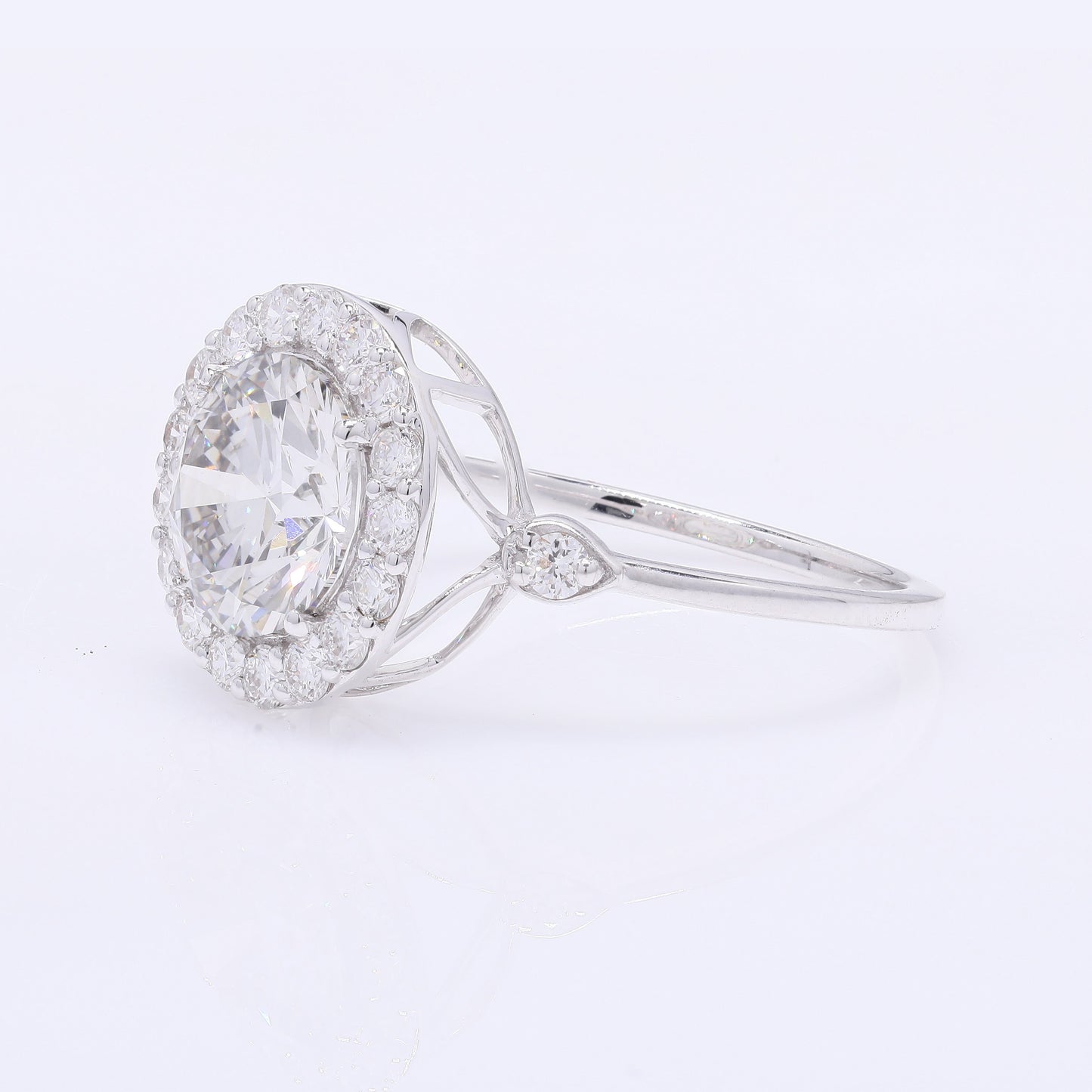 2.58 Carats Lab Grown Diamond 14K Gold Ring