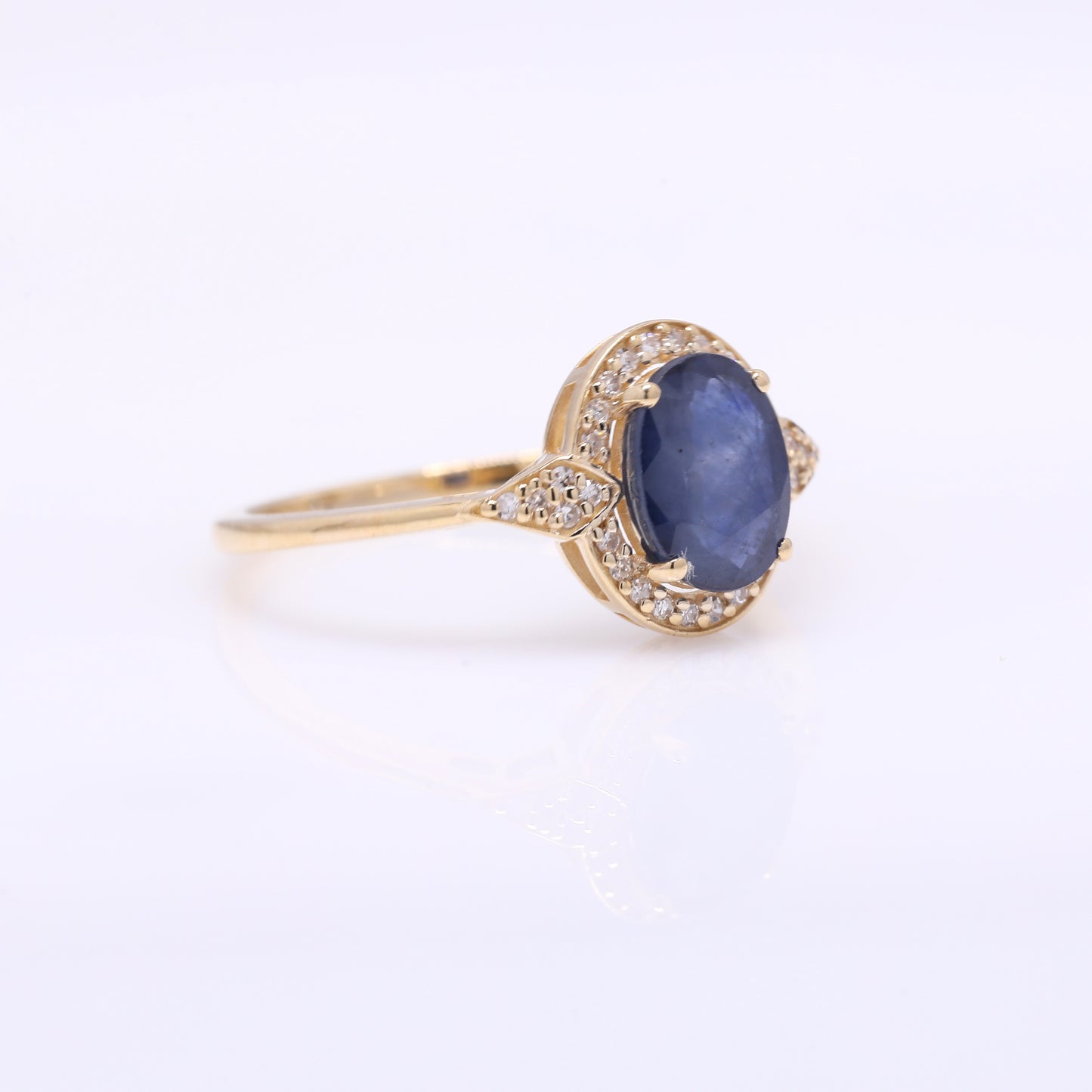 1.75 Ct Oval Mixed Cut Natural Sapphire 14K Gold Ring