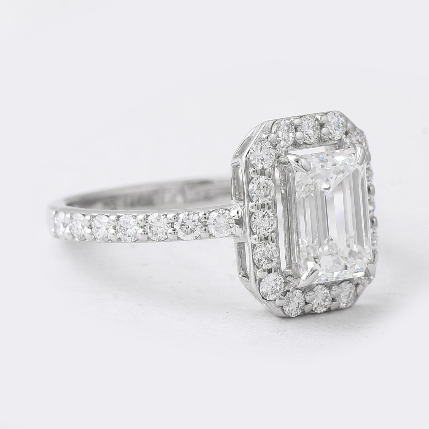 2.14 Carats Lab Grown Diamond 14K Gold Ring