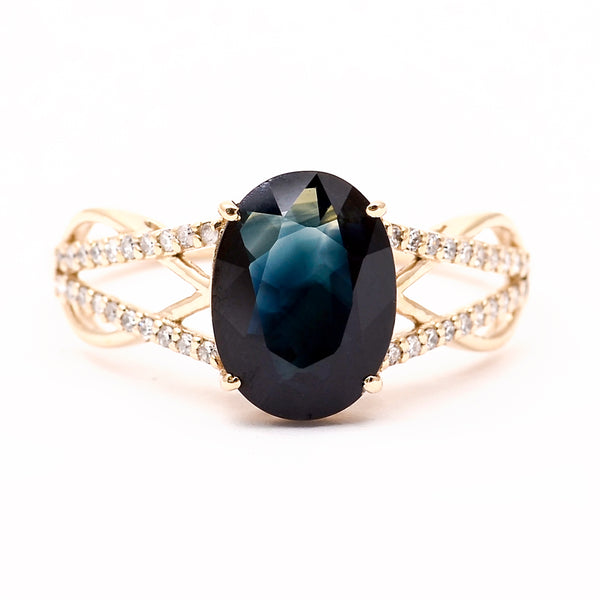 3.02 Ct Oval Natural Sapphire 14K Gold Ring