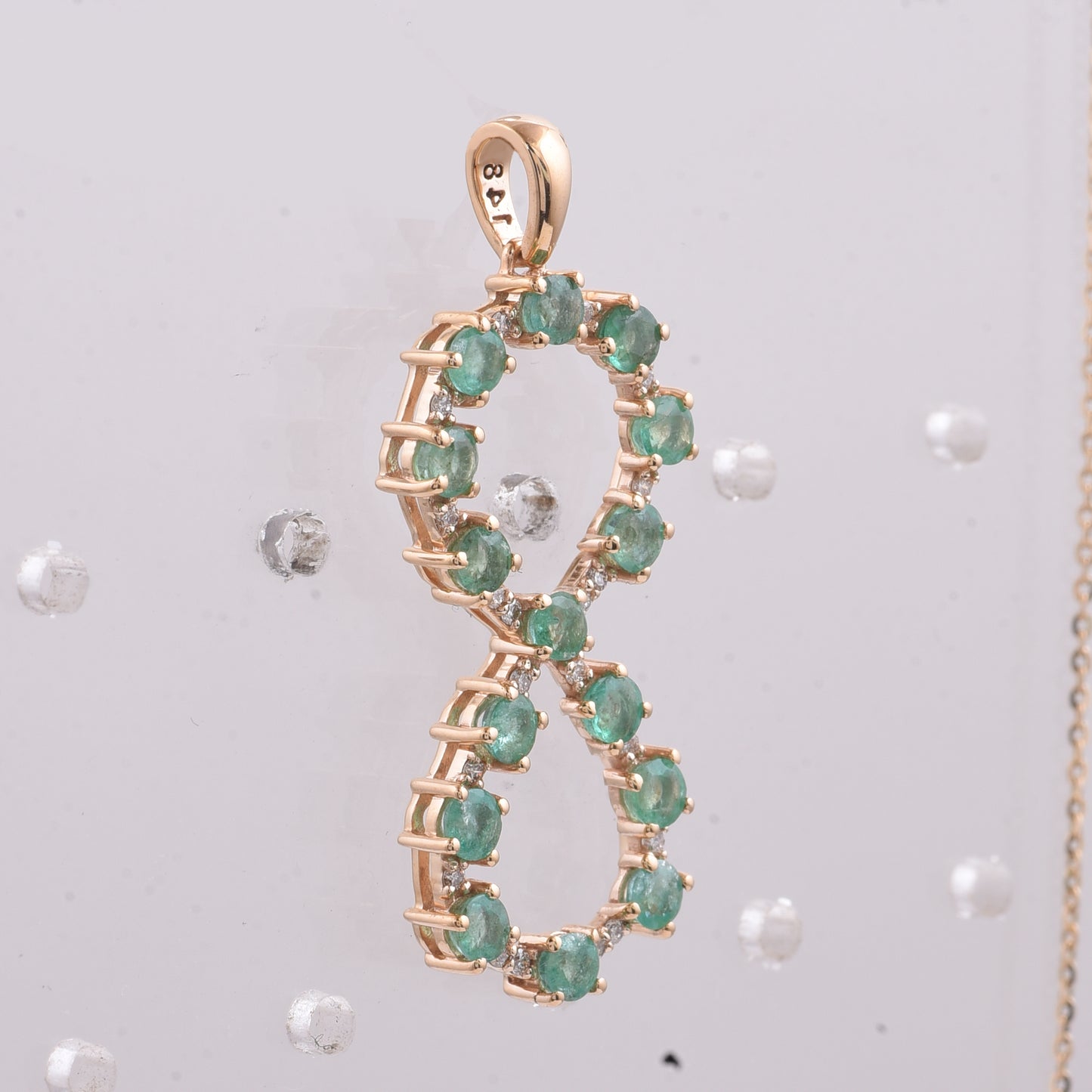 1.28 Ct Round Natural Emerald 14K Gold Pendant