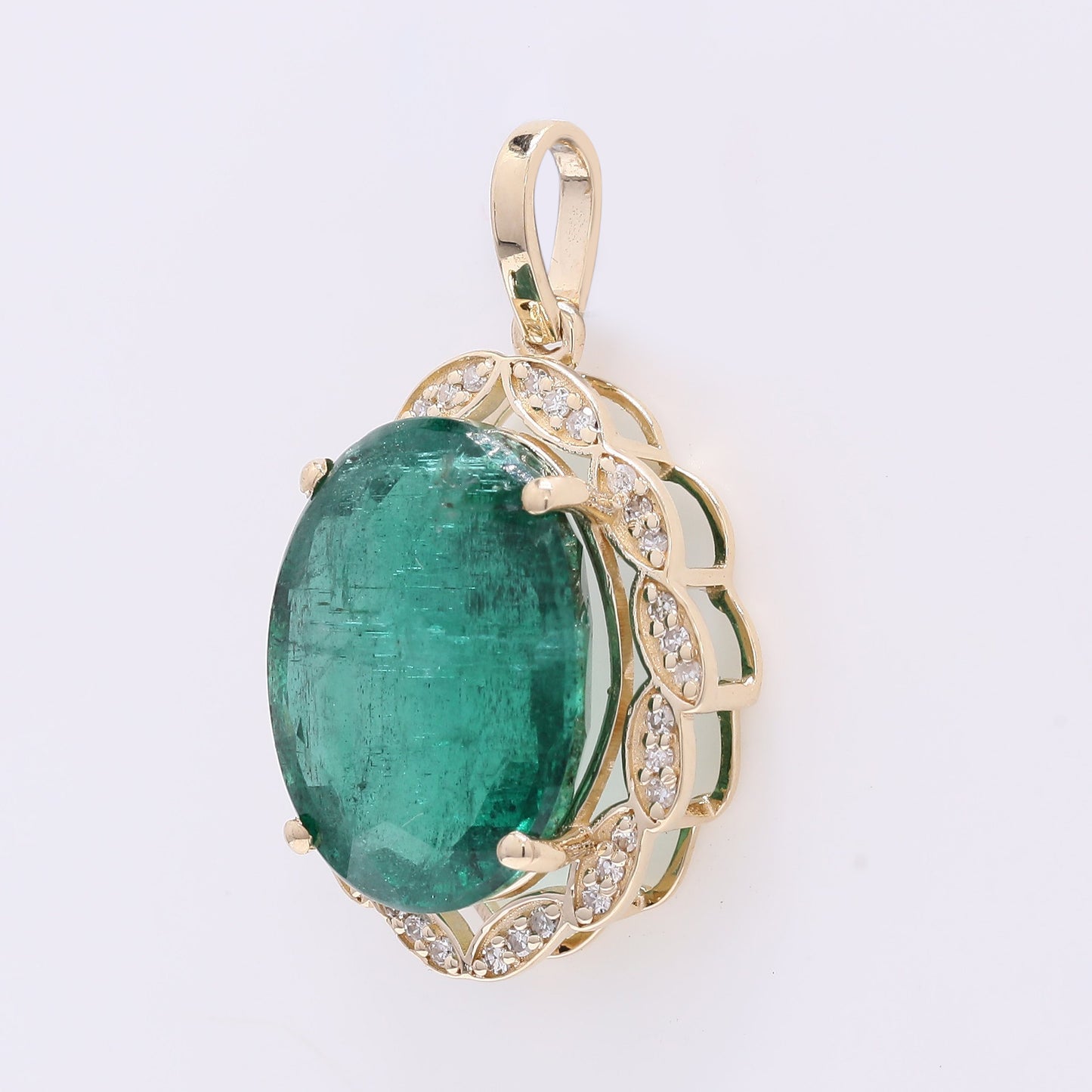 7.33 Ct Oval Mixed Cut Natural Emerald 14K Gold Pendant