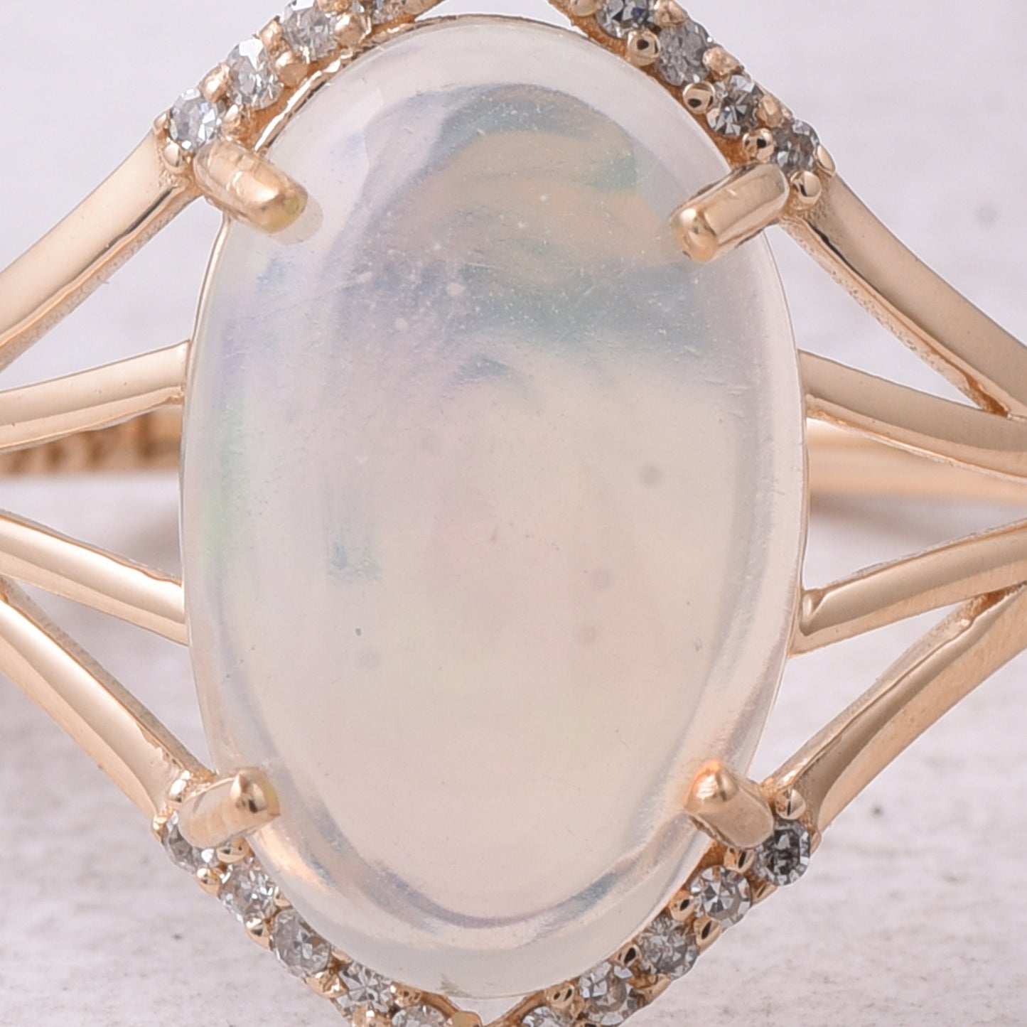 2.48 Ct Oval Cabochon Cut Natural Opal 14K Gold Ring