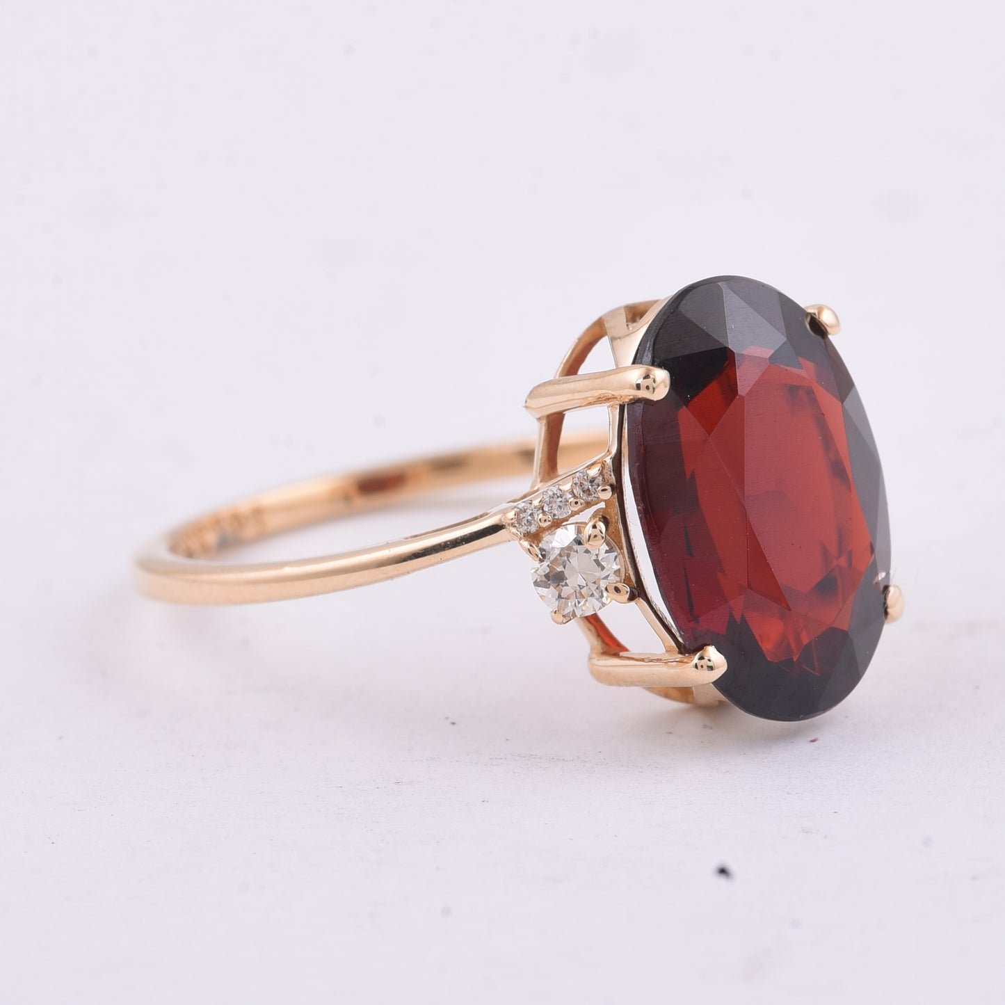 5.07 Ct Oval Natural Garnet 14K Gold Ring