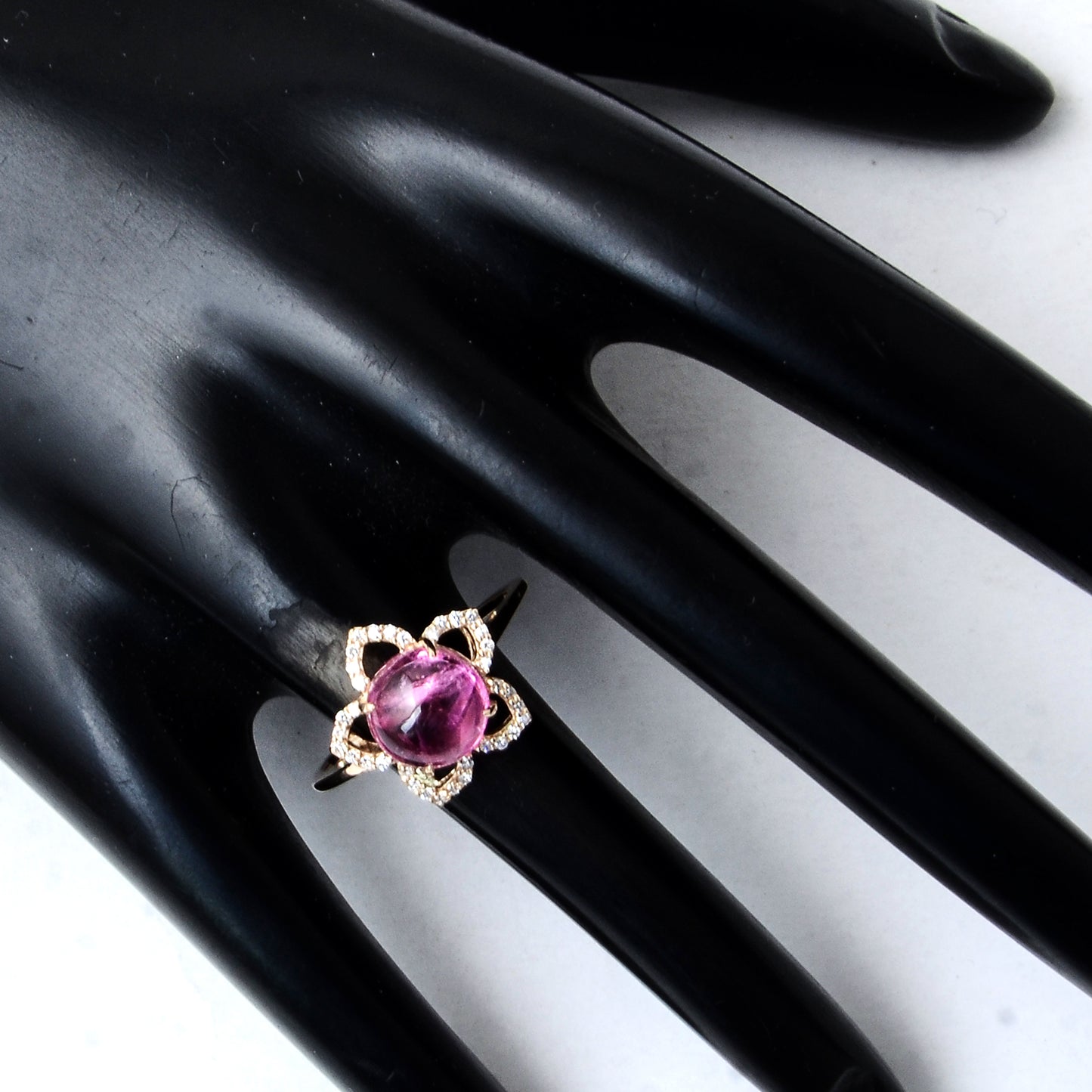 2.73 Ct Round Cabochon Natural Tourmaline 14K Gold Ring
