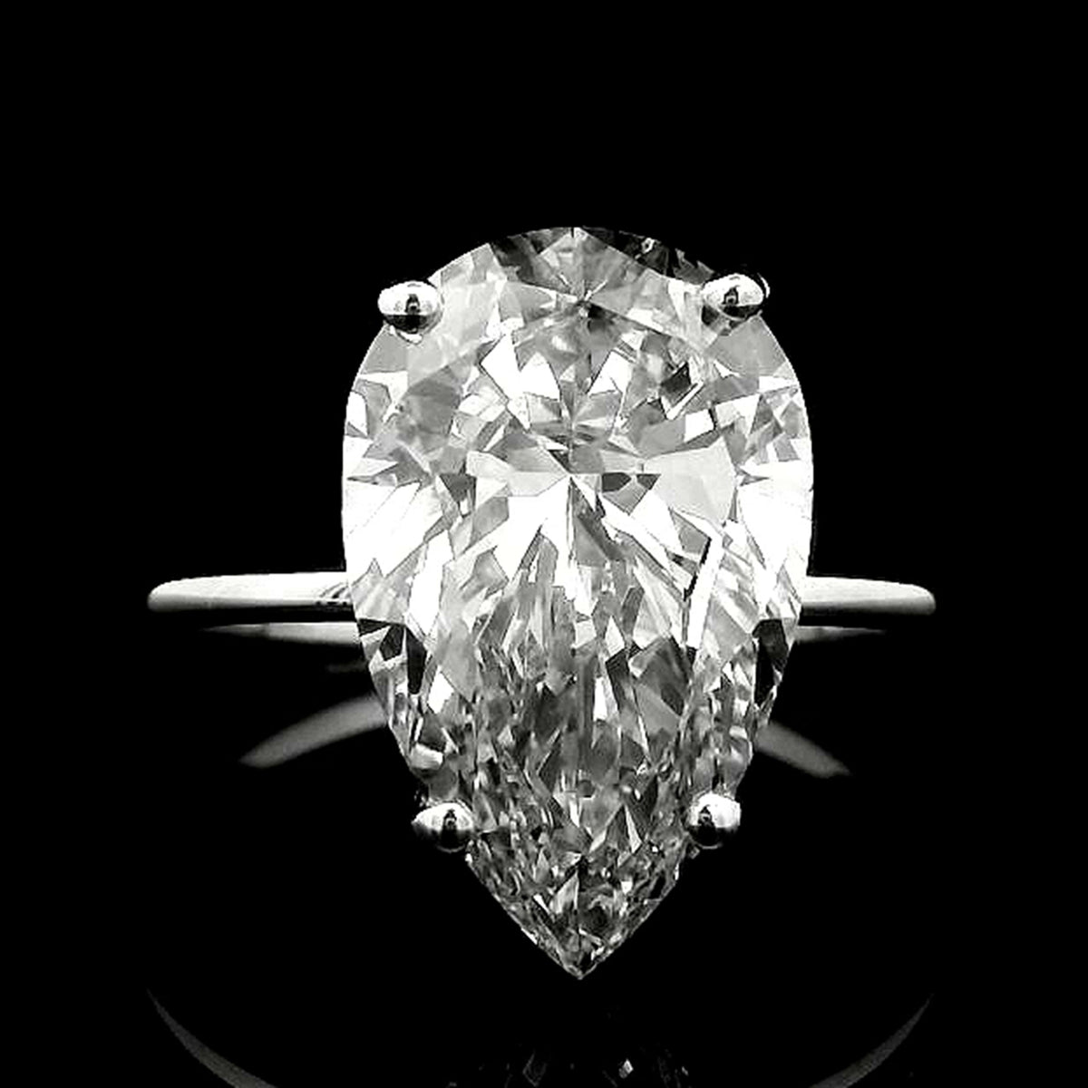 4.63 Carats Lab Grown Diamond 14K Gold Ring