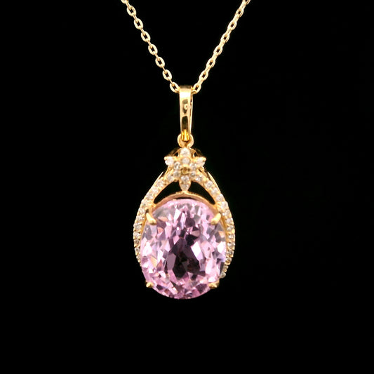 7.65 Ct Oval Kunzite 14K Gold Pendant