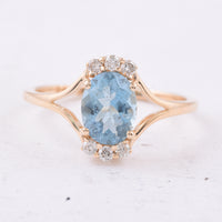 1.35 Ct Oval Natural Aquamarine 14K Gold Ring