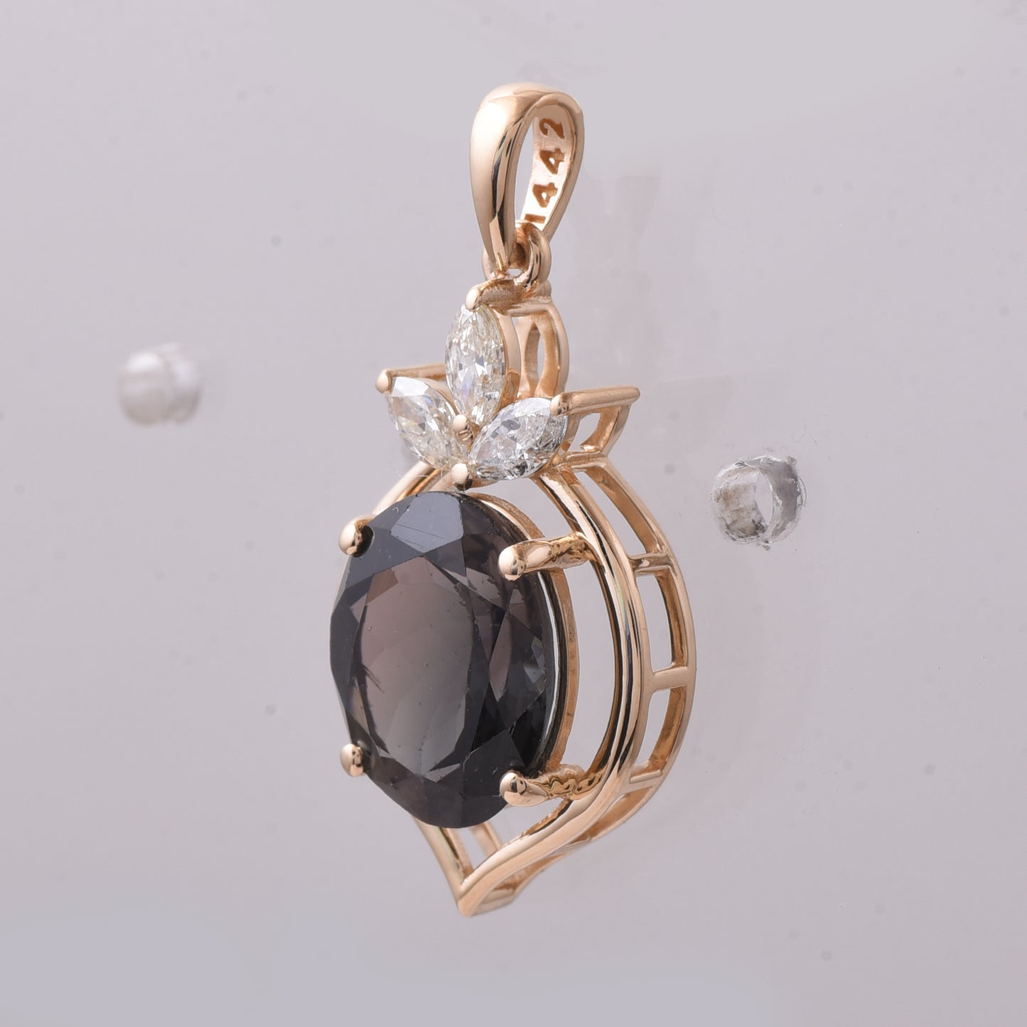 2.89 Ct Oval Mixed Cut Natural Tourmaline 14K Gold Pendant