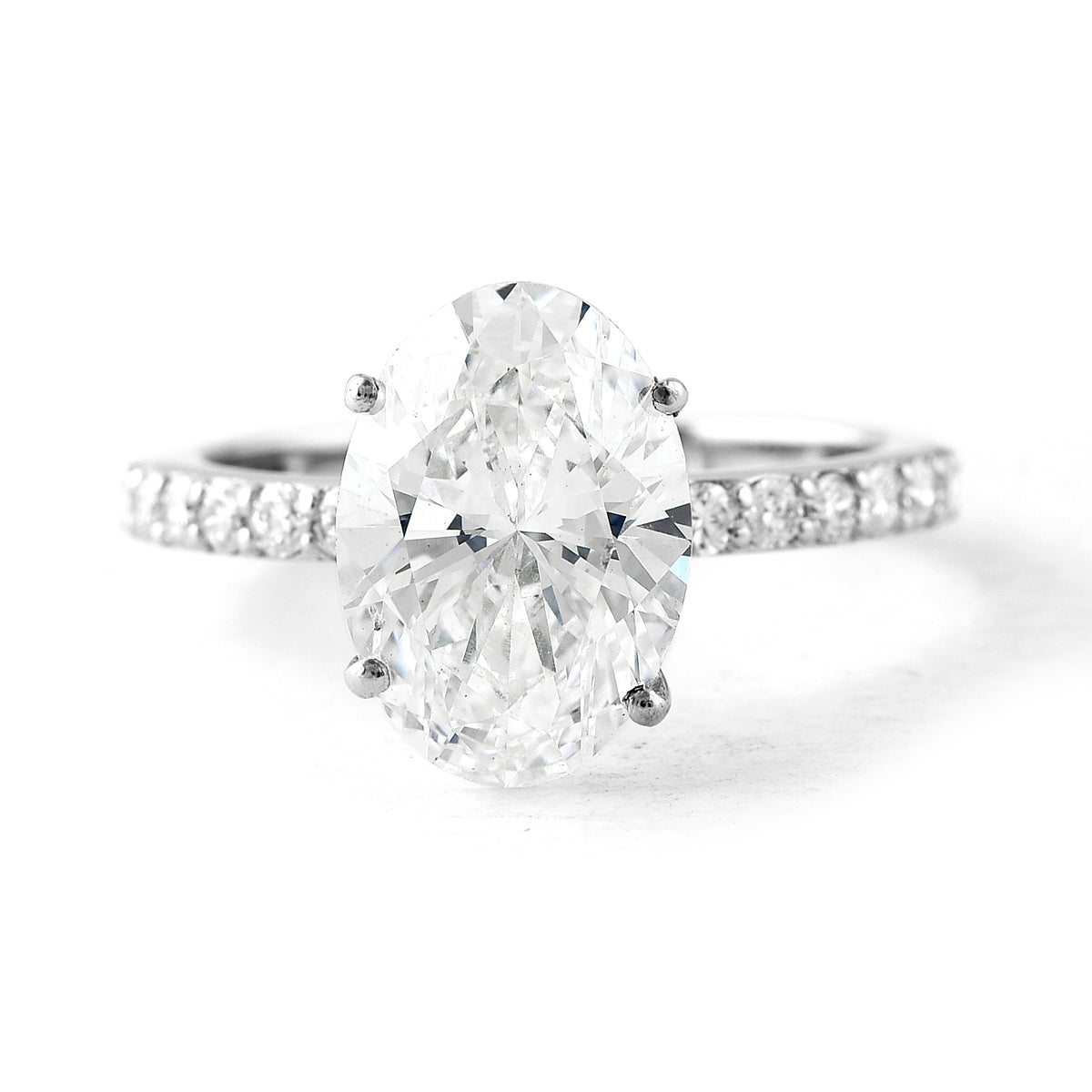 3.93 Carats Lab Grown Diamond 950 Platinum Ring