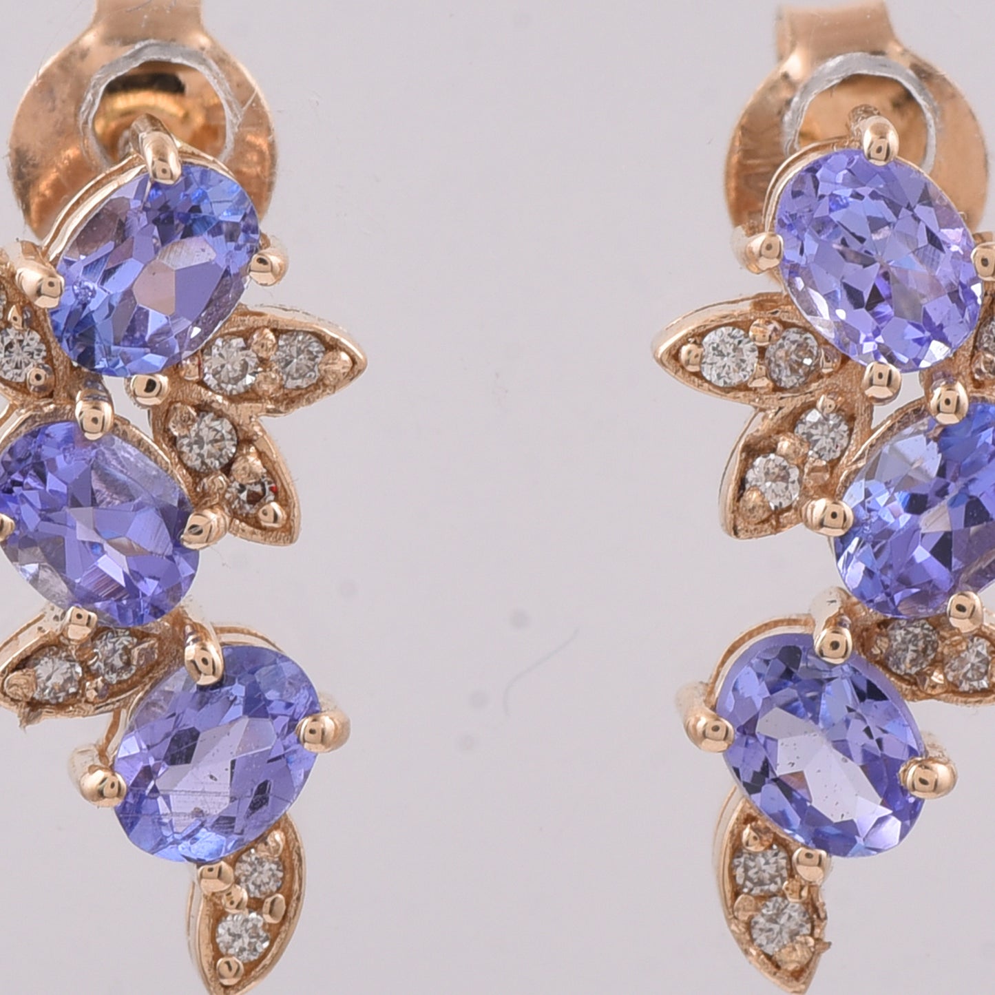1.13 Ct Oval Natural Tanzanite 14K Gold Earrings