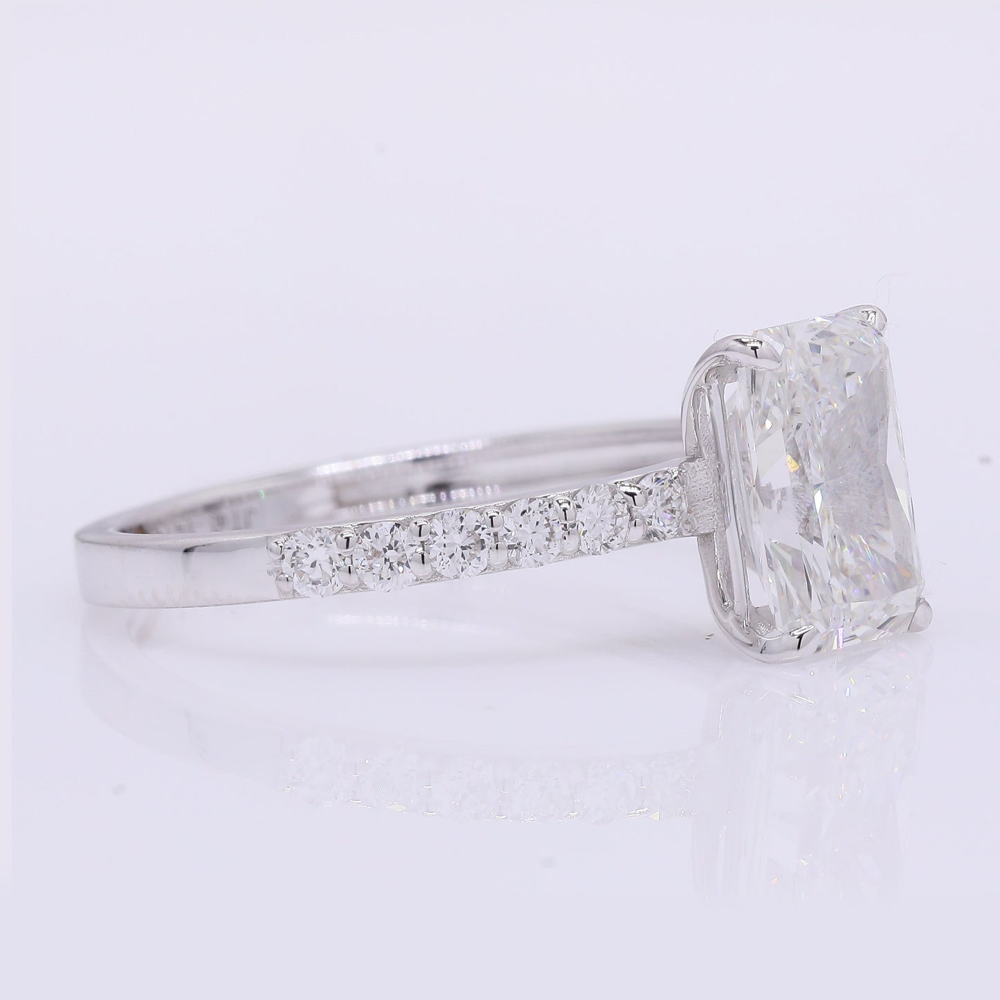 2.18 Carats Lab Grown Diamond 14K Gold Ring
