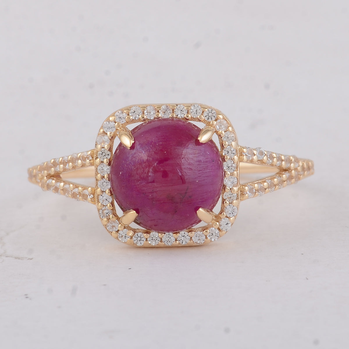 2.79 Ct Round Ruby 9K Gold Ring