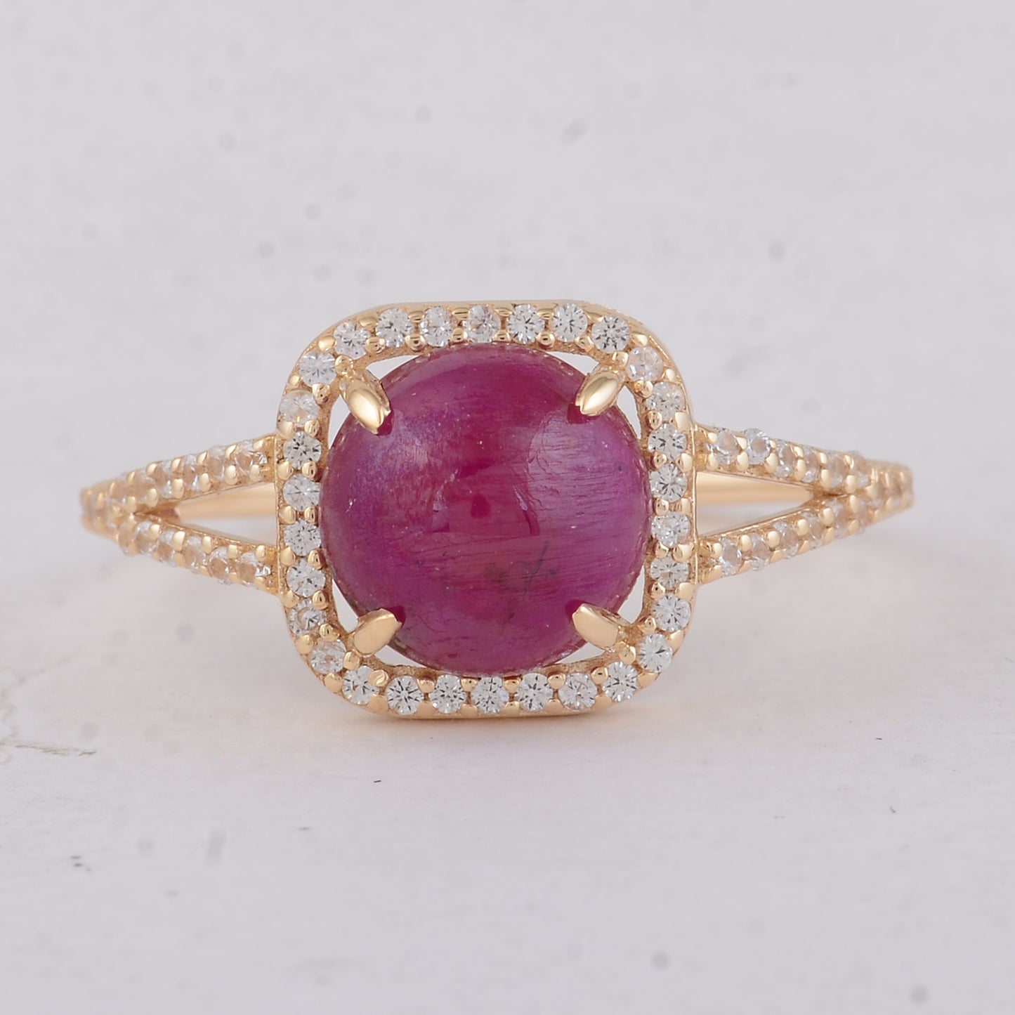 2.79 Ct Round Ruby 9K Gold Ring