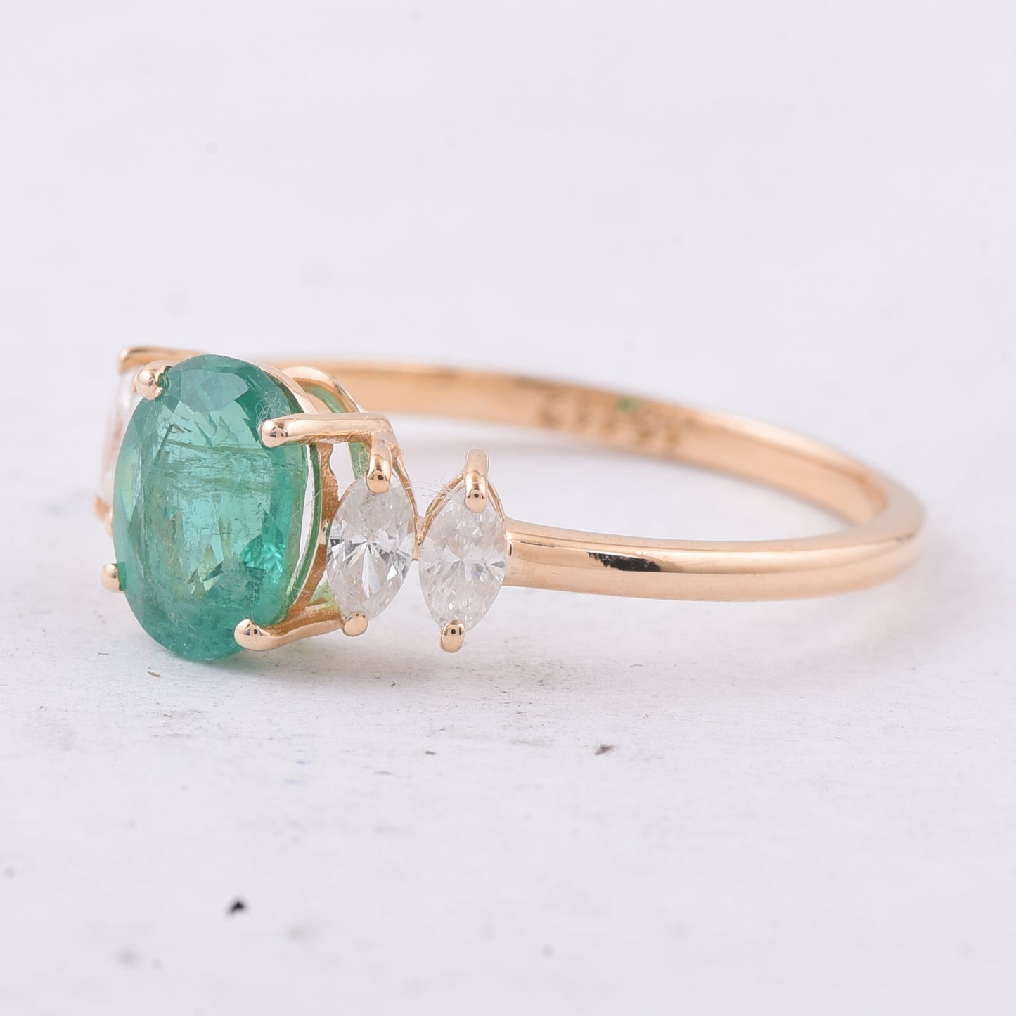 1.15 Ct Oval Natural Emerald 14K Gold Ring
