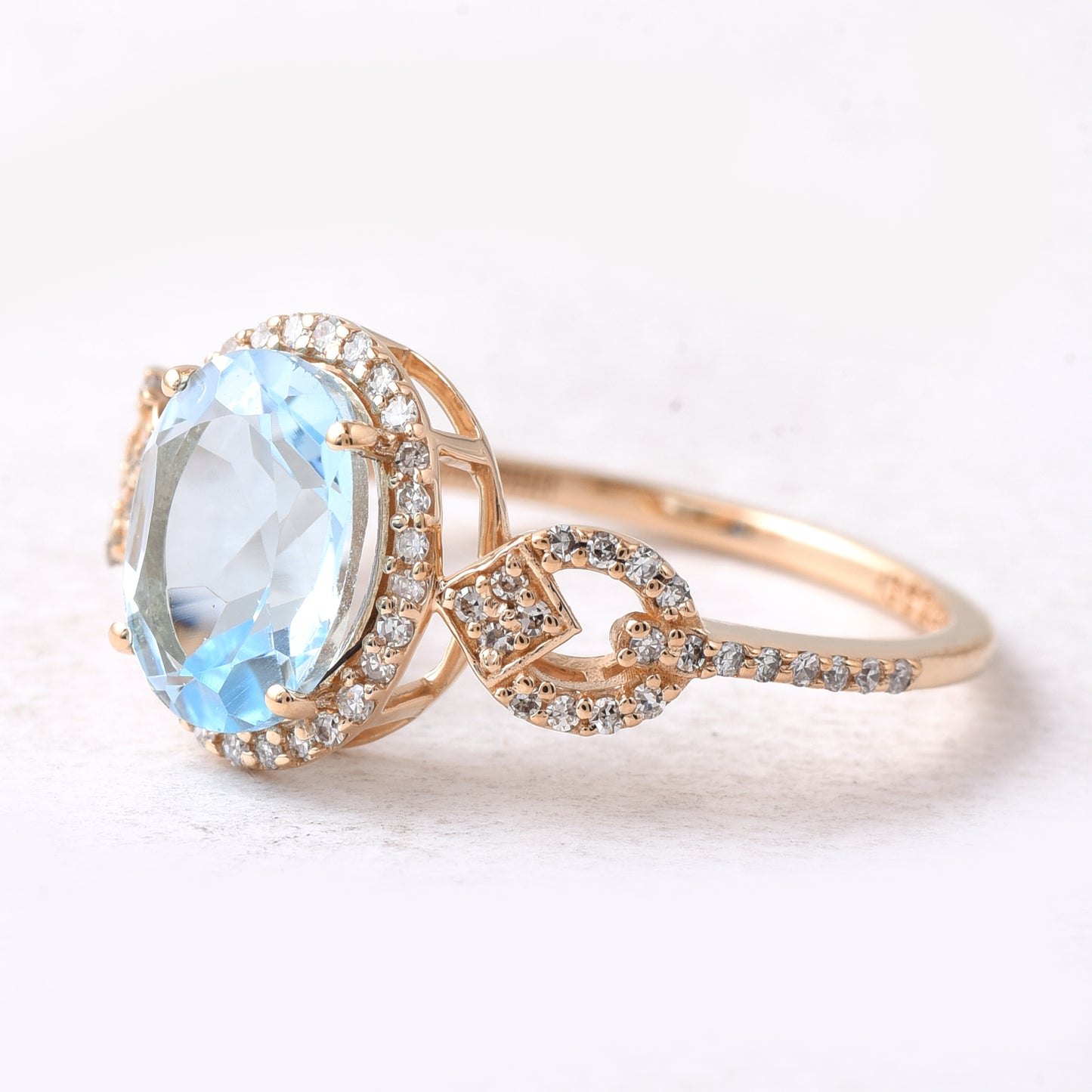 2.46 Ct Oval Mixed Cut Natural Topaz 14K Gold Ring