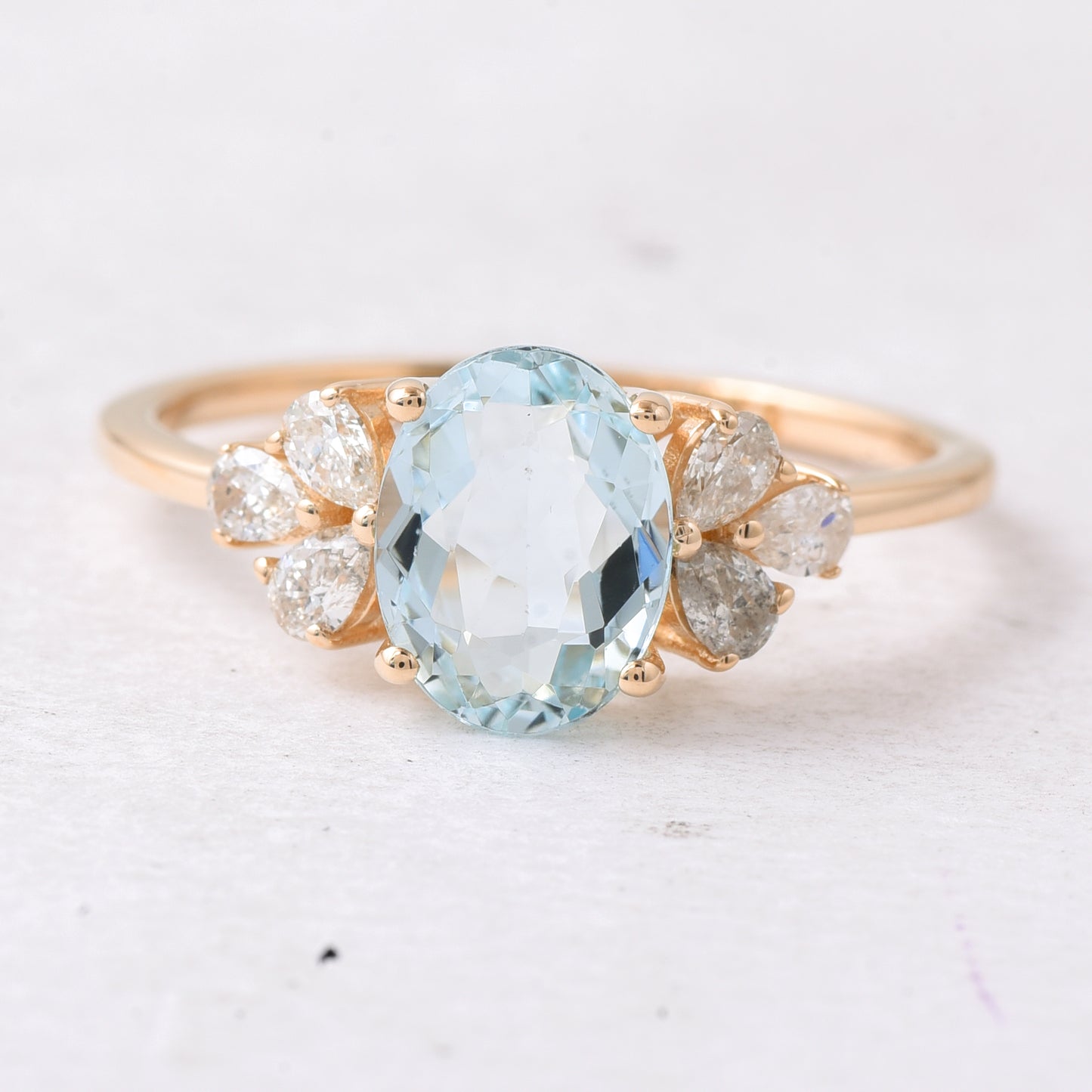 1.63 Ct Oval Mixed Cut Natural Aquamarine 14K Gold Ring