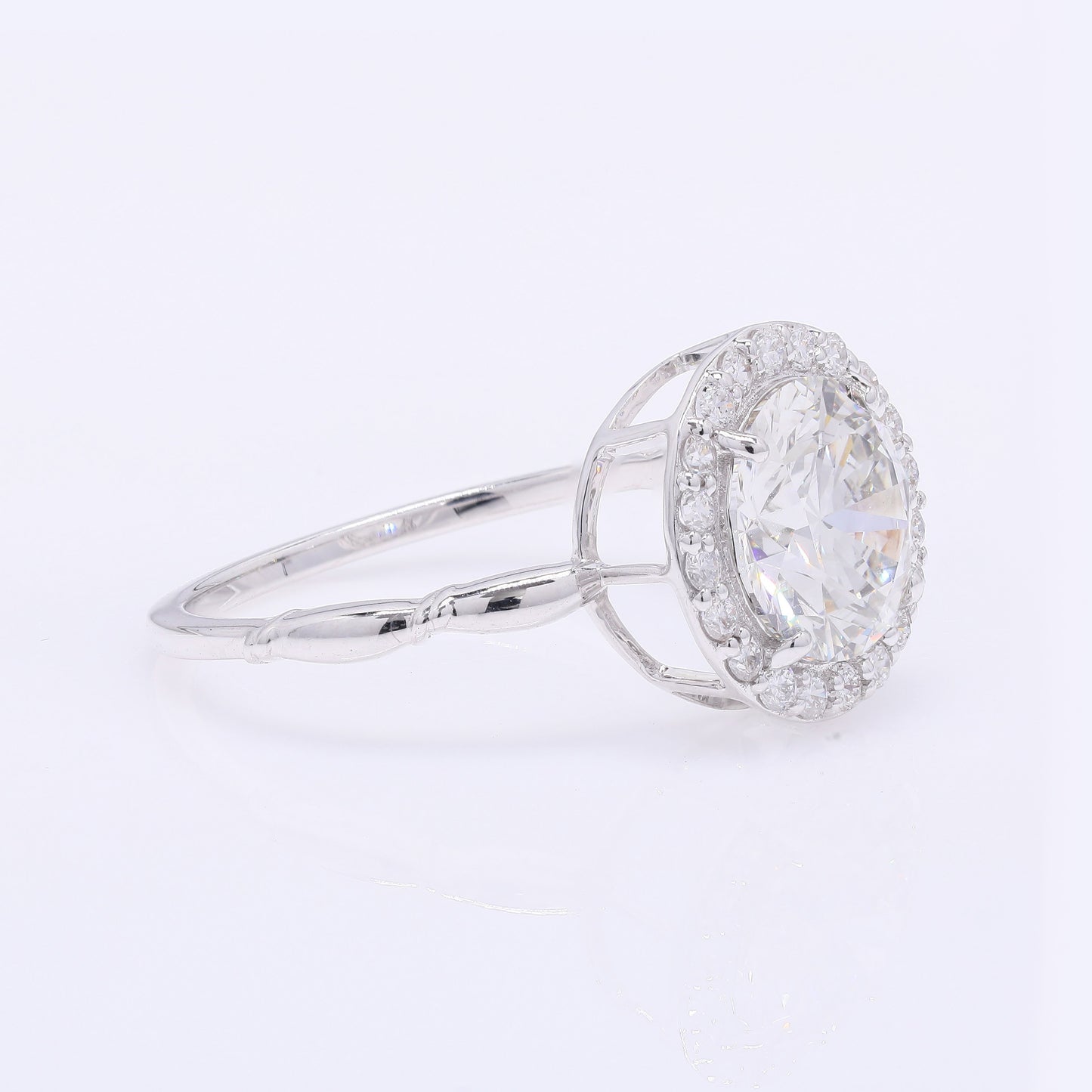 2.27 Carats Lab Grown Diamond 14K Gold Ring
